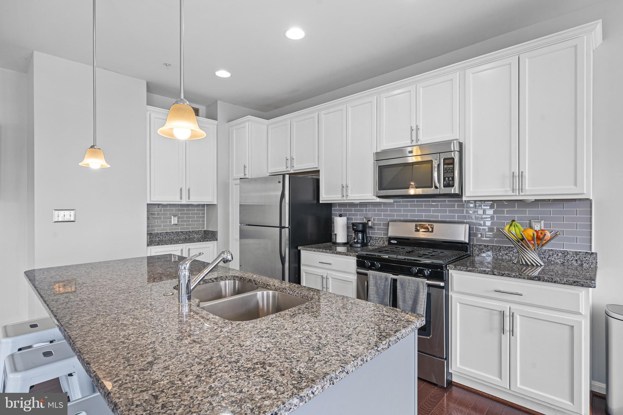 THE VILLAGES OF STEEPLECHASE - Residential