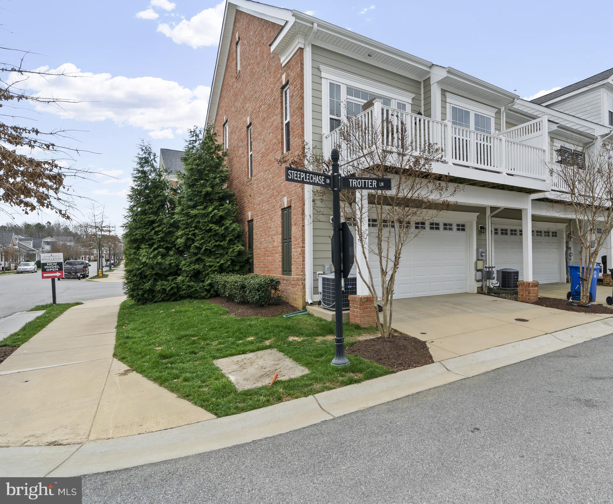 THE VILLAGES OF STEEPLECHASE - Residential