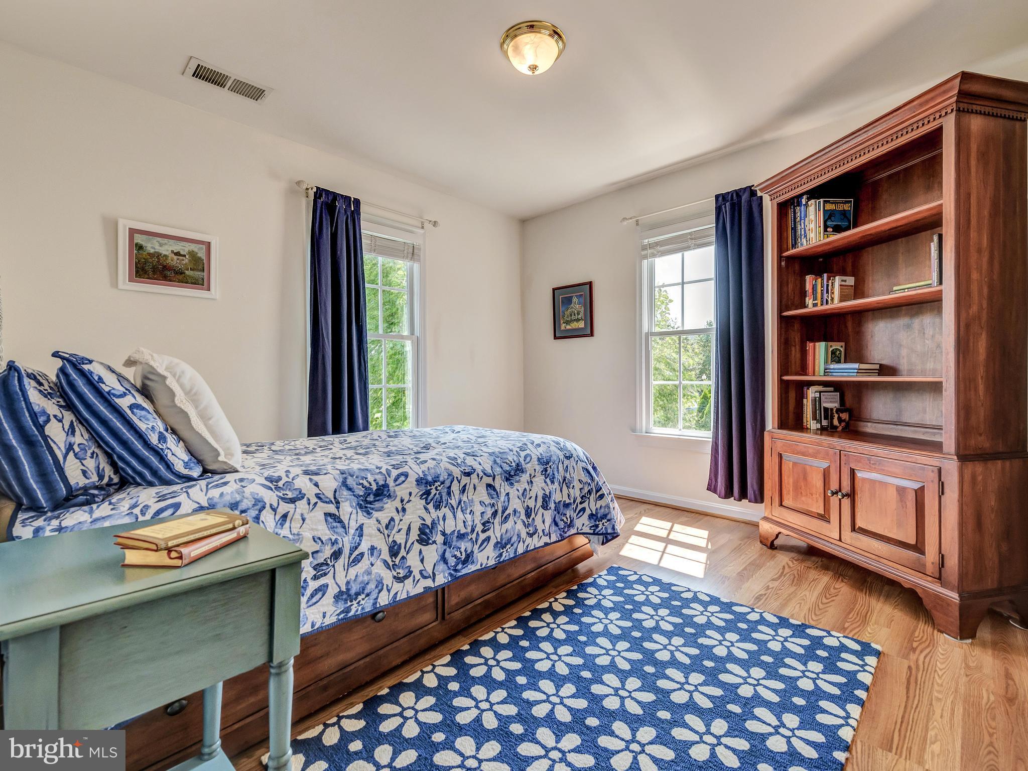 VILLAGES OF URBANA - Residential