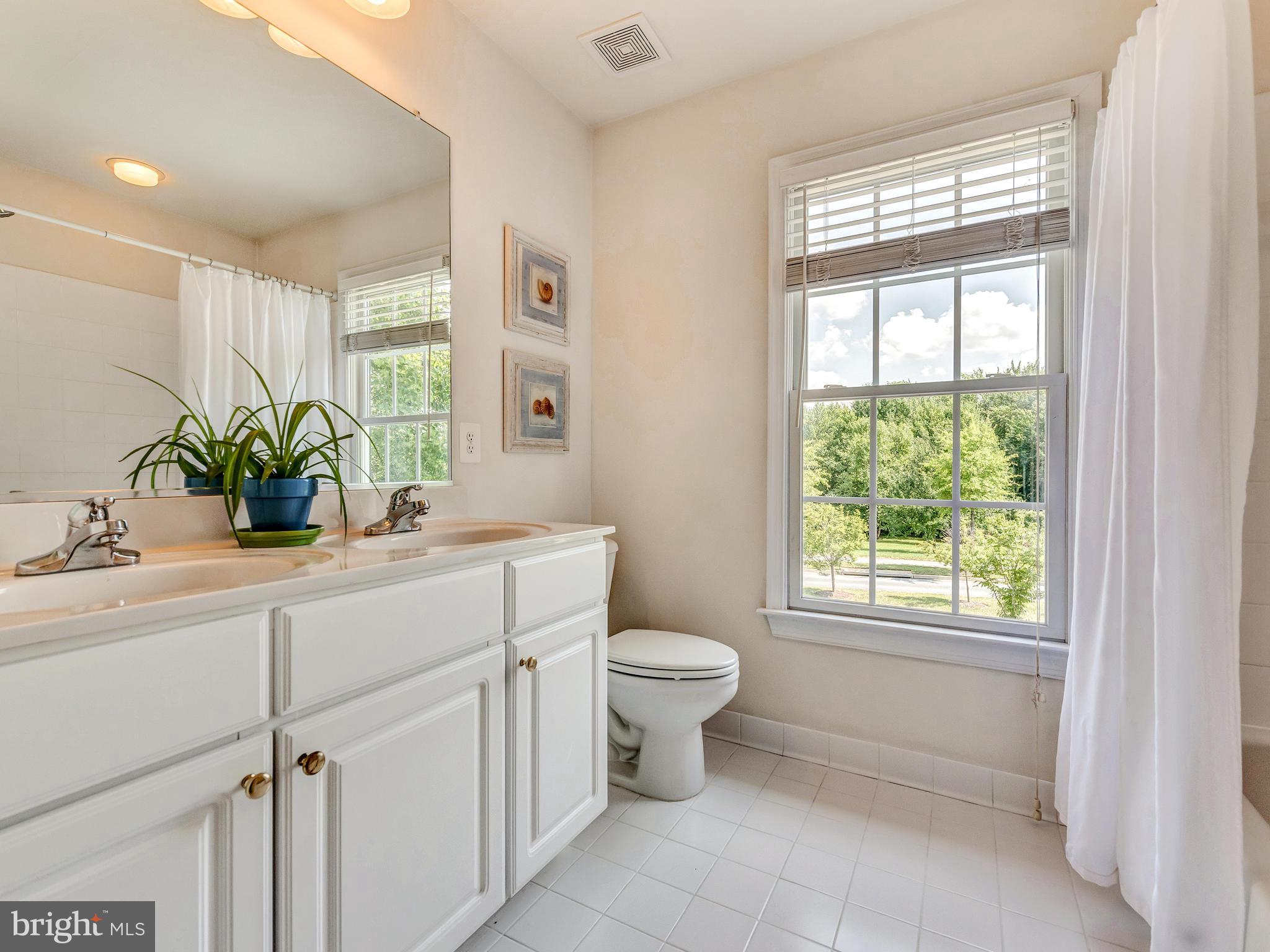 VILLAGES OF URBANA - Residential