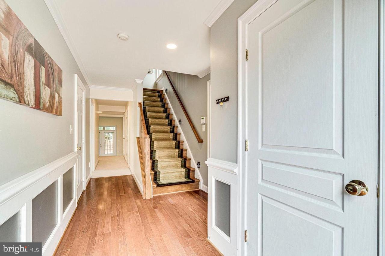 WEYANOKE - Residential Lease