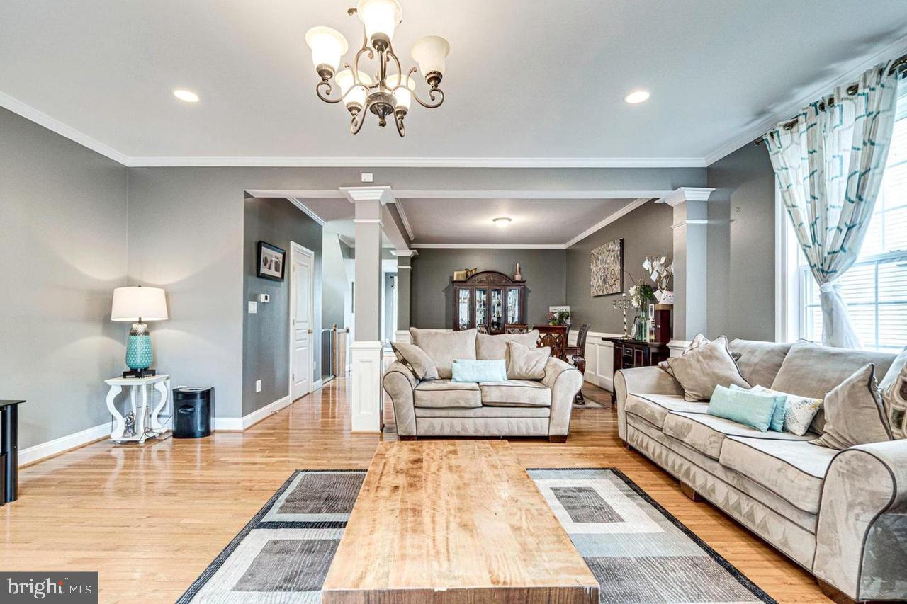 WEYANOKE - Residential Lease