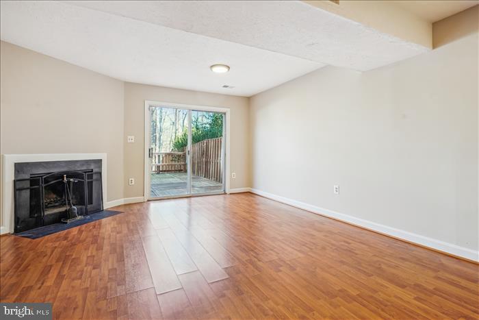 WOODSTREAM - Residential Lease