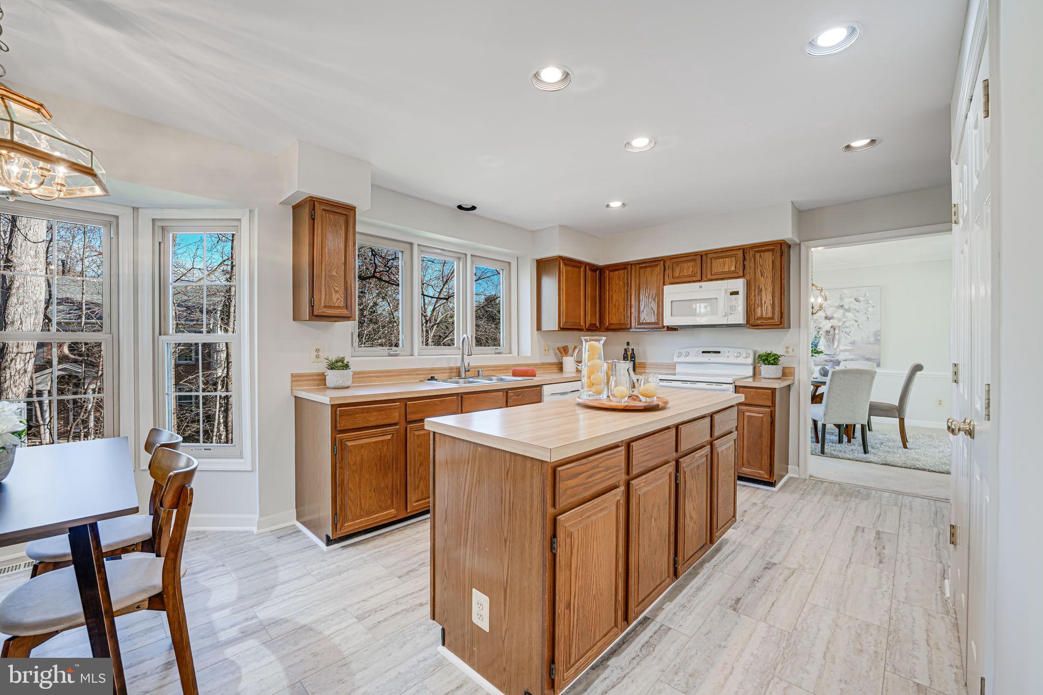 OLD BRIDGE ESTATES - Residential