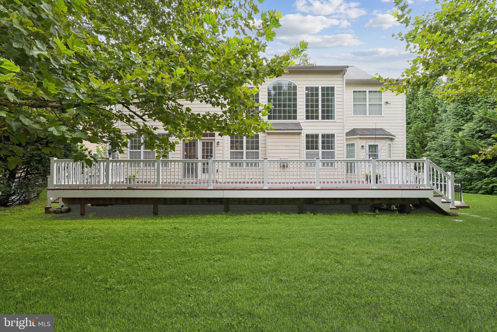 NICOLE MARIE COURT - Residential Lease