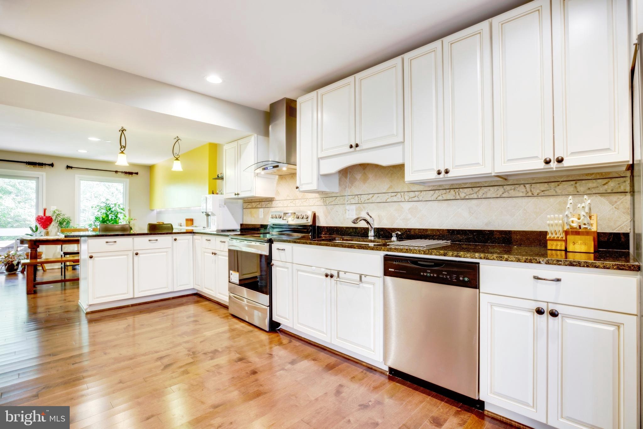 CHESTERFIELD MEWS - Residential