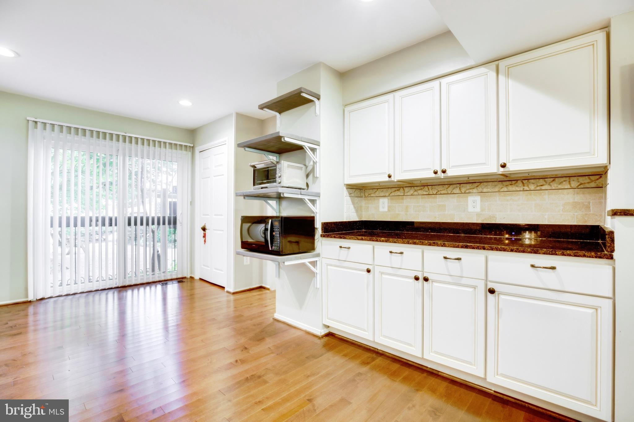 CHESTERFIELD MEWS - Residential