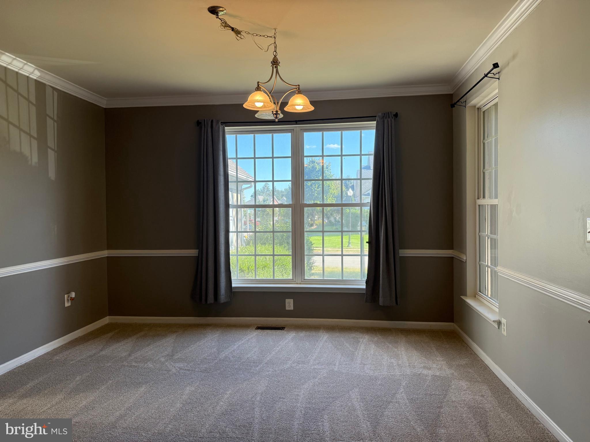 PEMBROOKE - Residential Lease