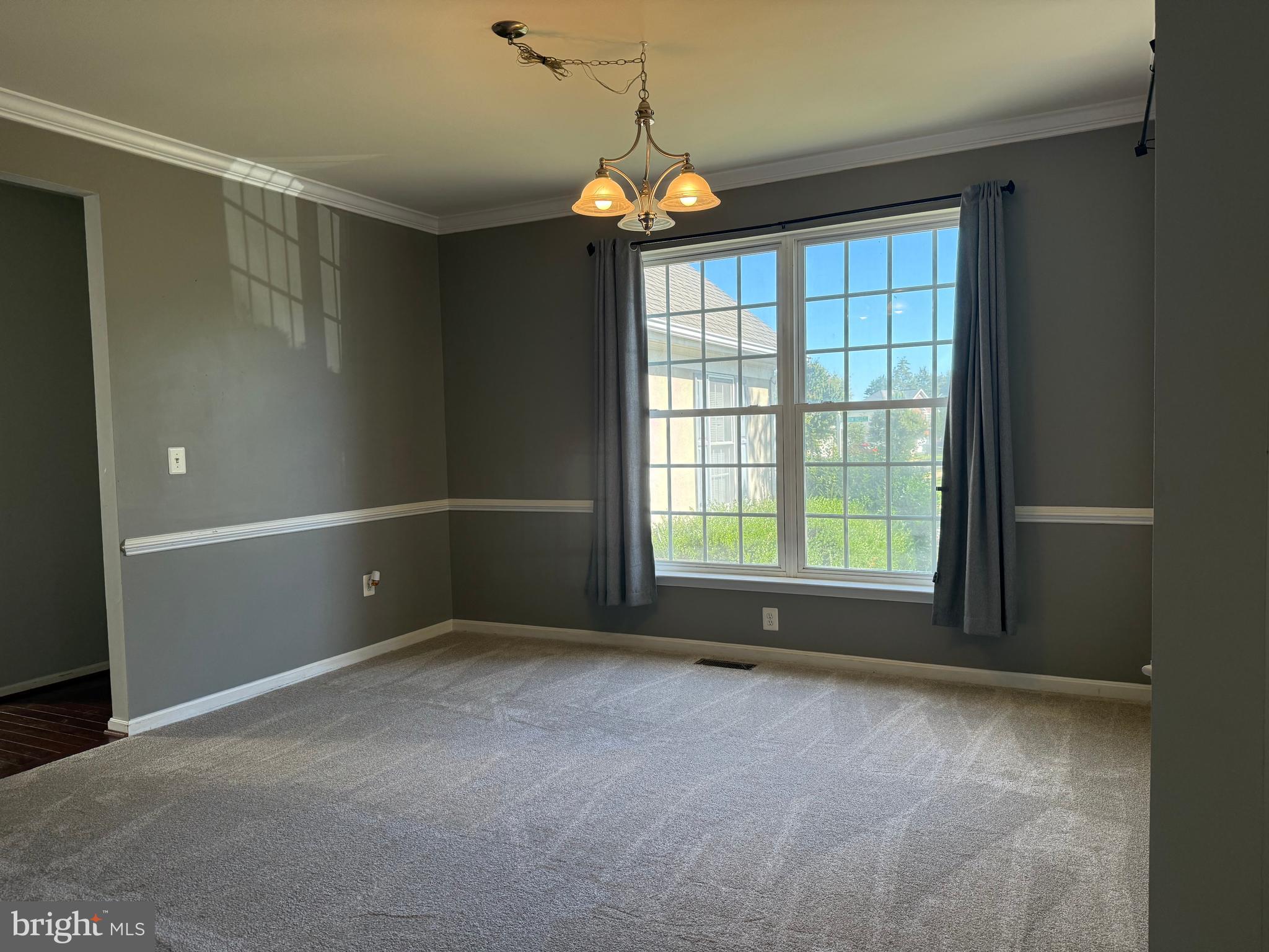 PEMBROOKE - Residential Lease