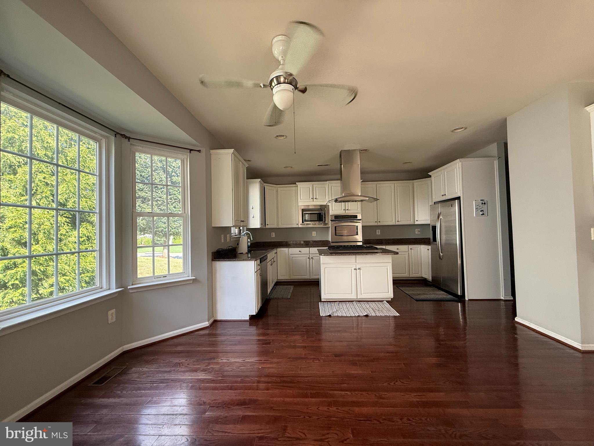 PEMBROOKE - Residential Lease