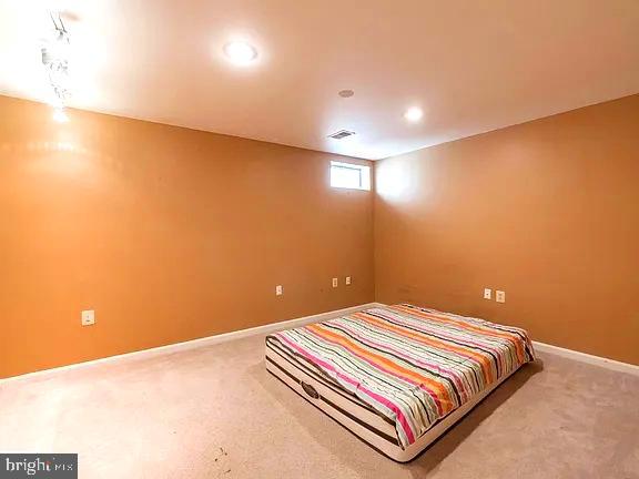 SENECA CROSSING - Residential Lease