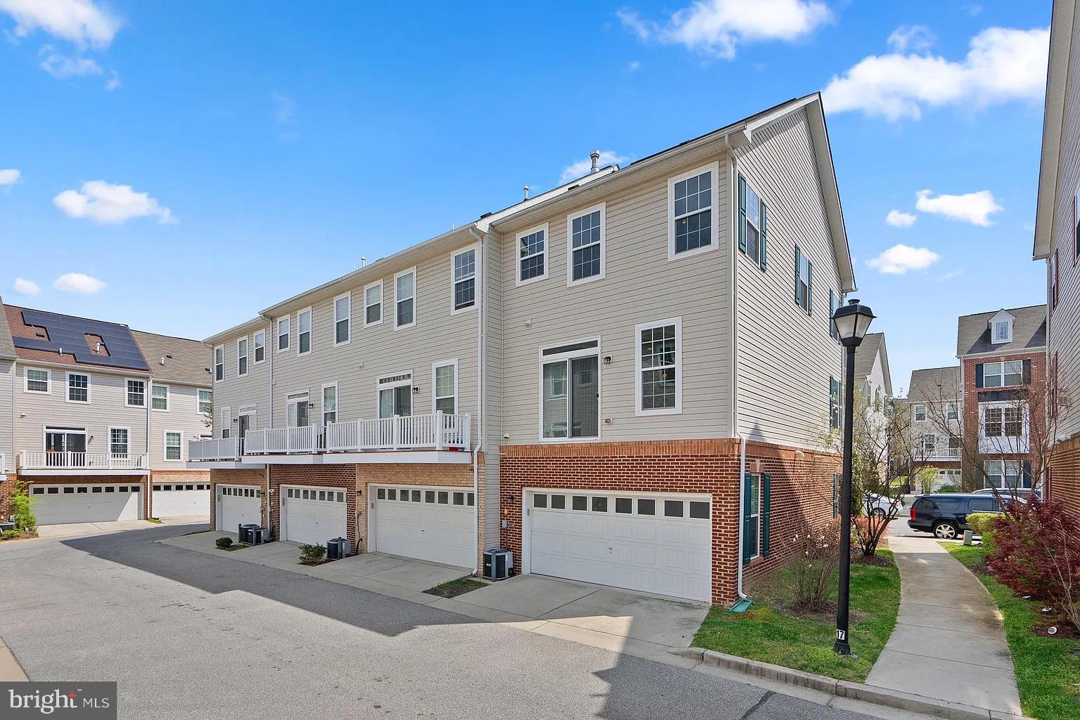 WESTPHALIA ROW - Residential