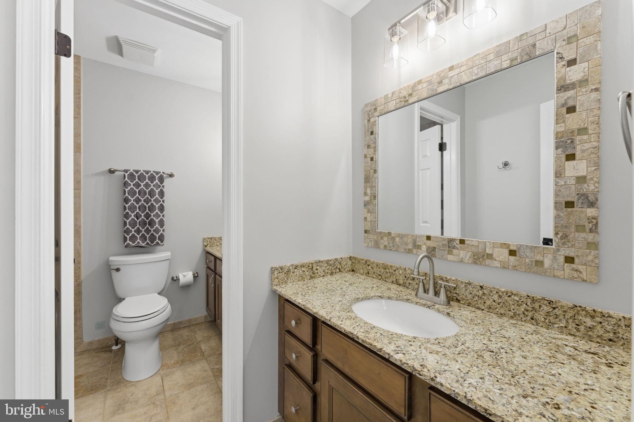 ASHBURN VILLAGE - Residential