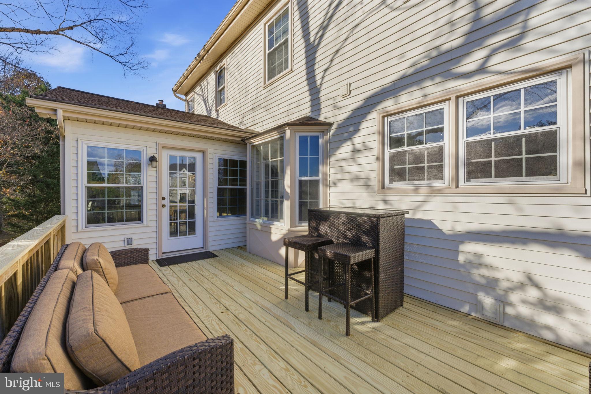 ASHBURN VILLAGE - Residential