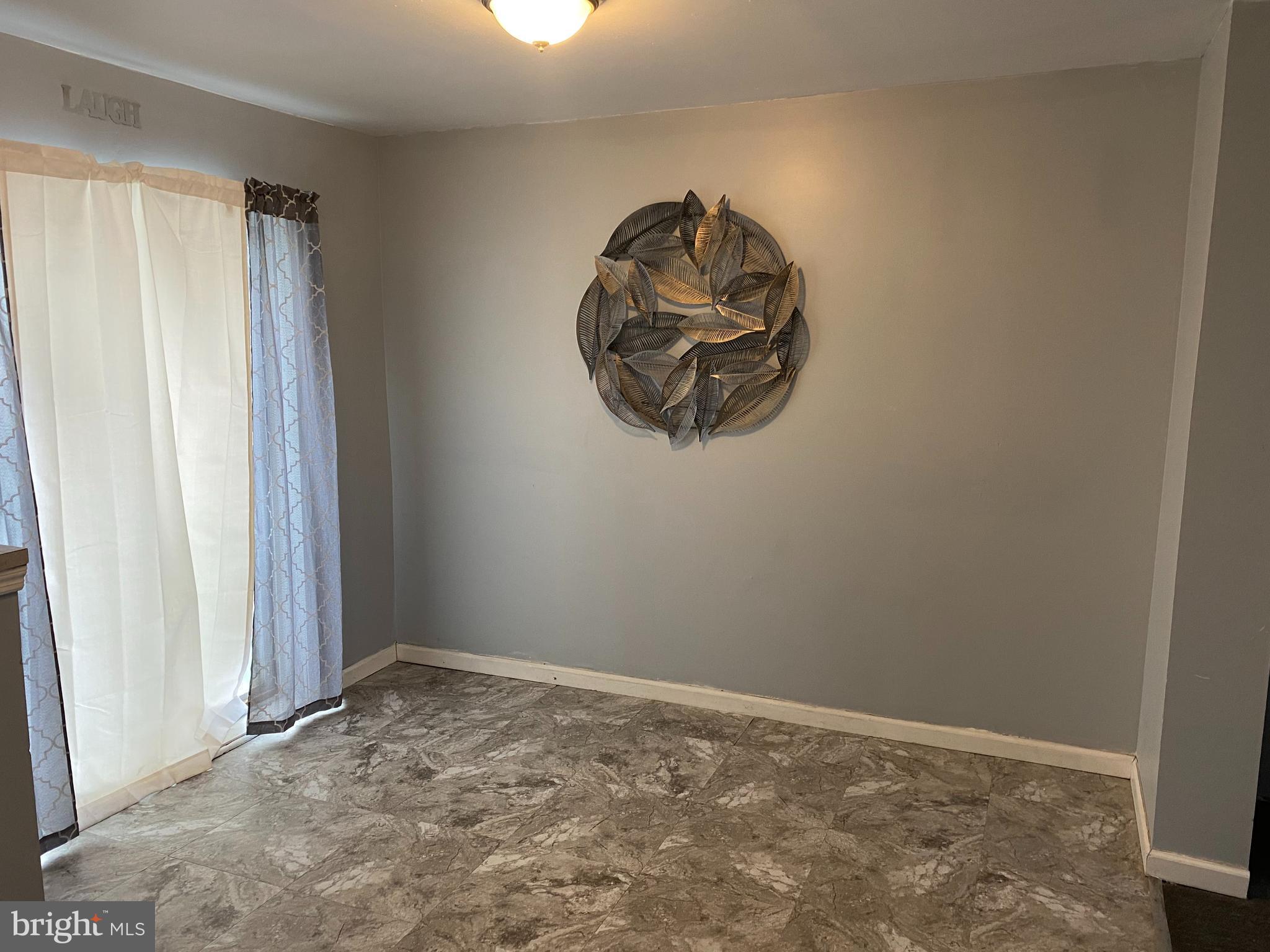 HOLMESBURG - Residential