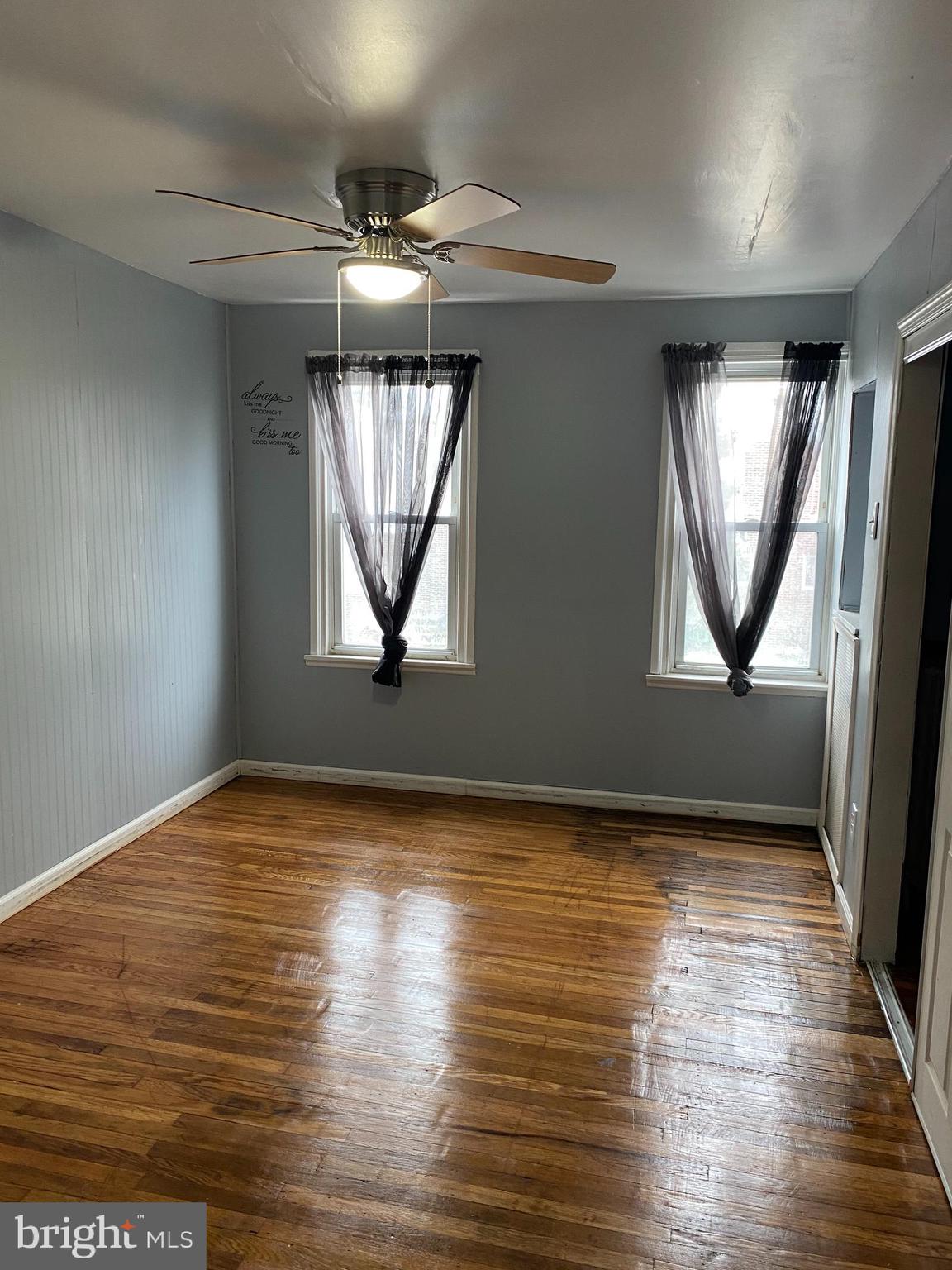 HOLMESBURG - Residential