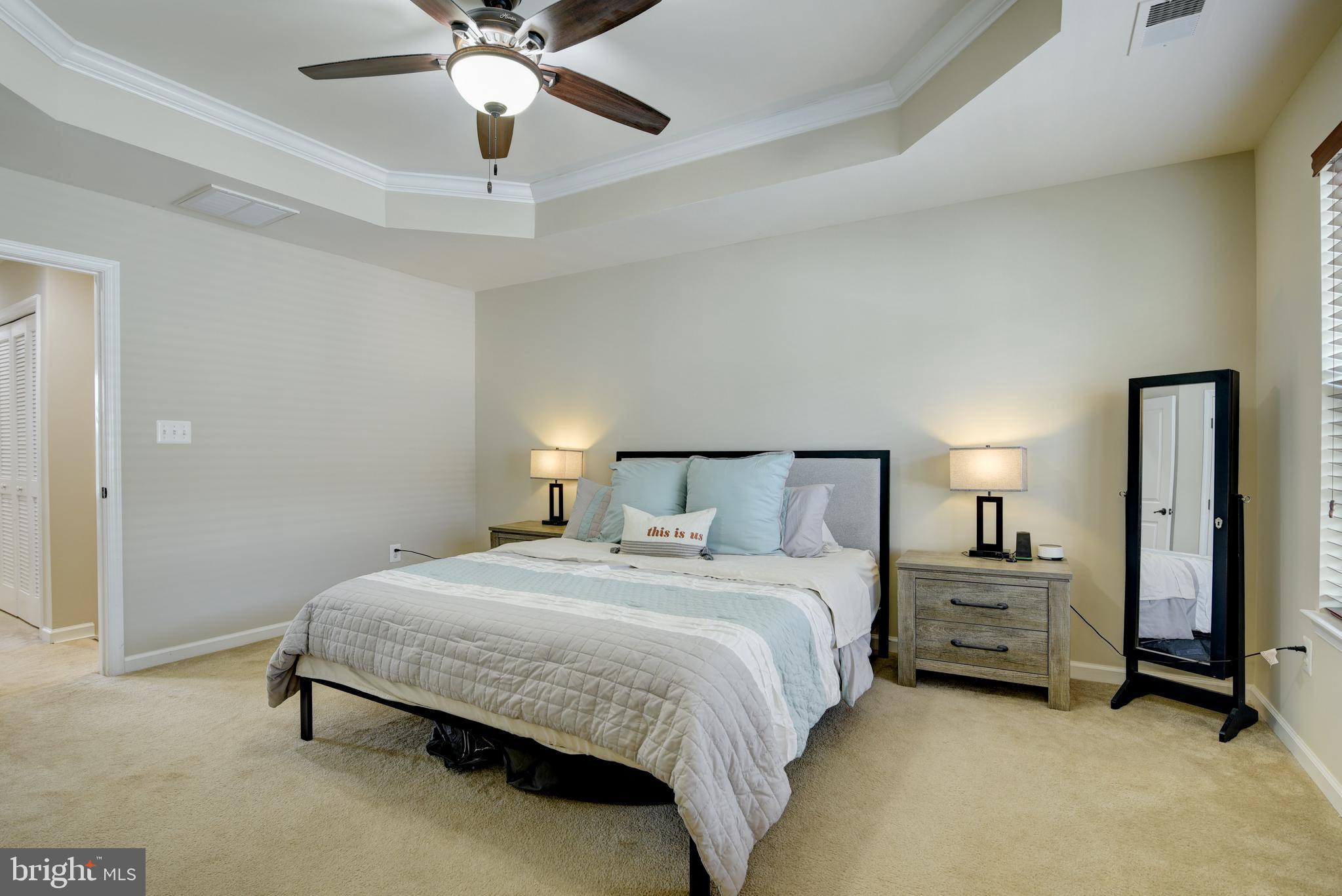 HEATHCOTE COMMONS CONDOMINIUMS - Residential Lease