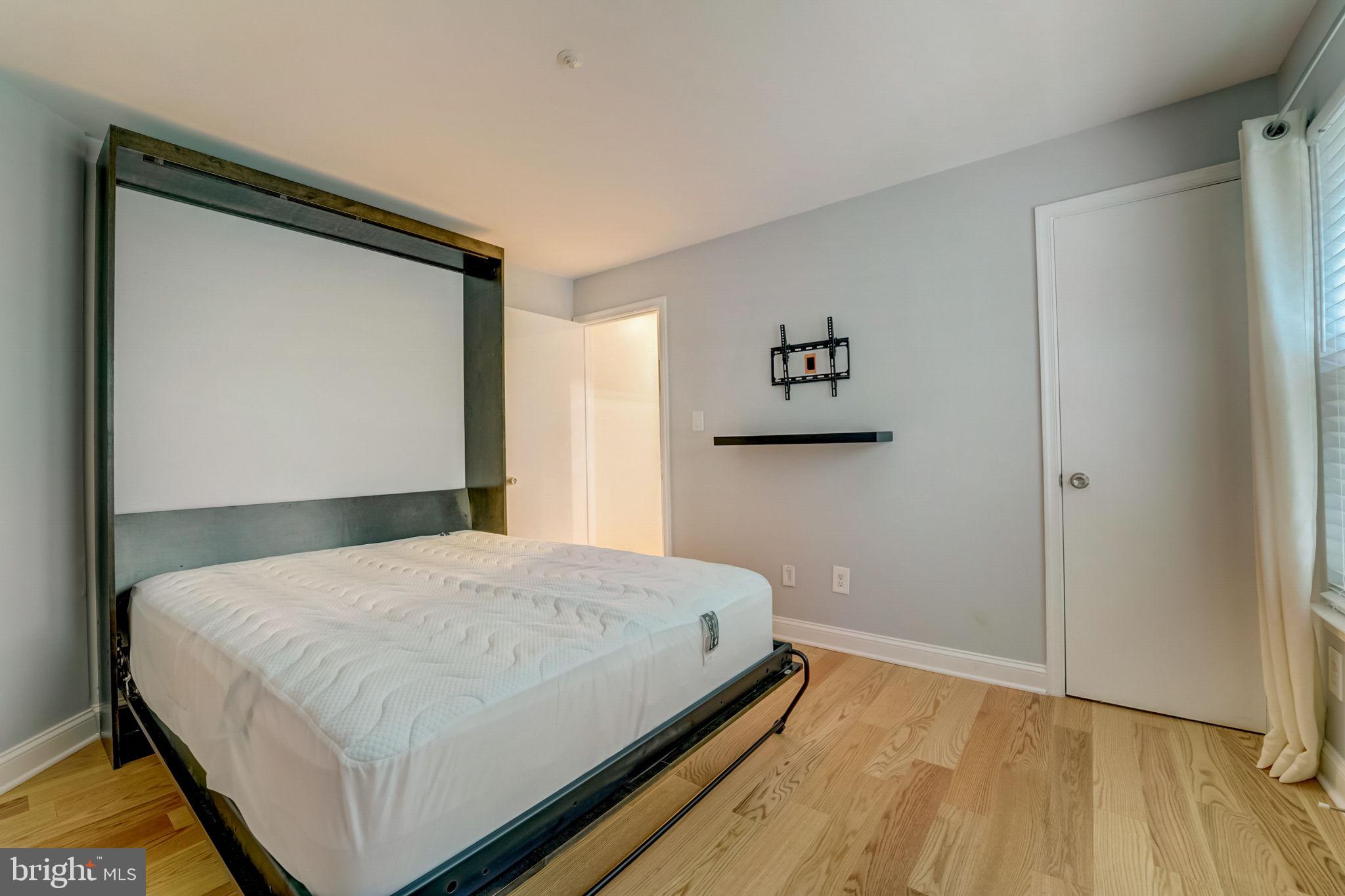 THE VINEYARDS - Residential Lease