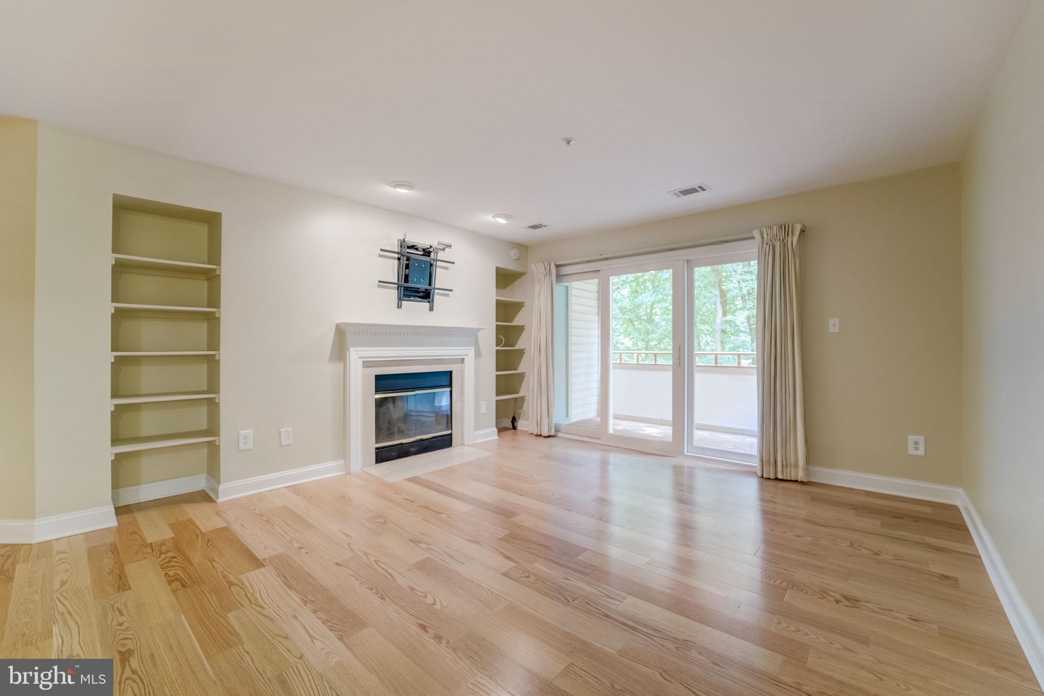 THE VINEYARDS - Residential Lease