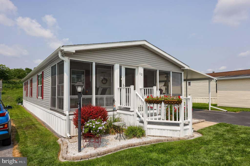 Photo of 12 Ridgewood Manor, MANHEIM, PA 17545 (MLS # PALA2093770)