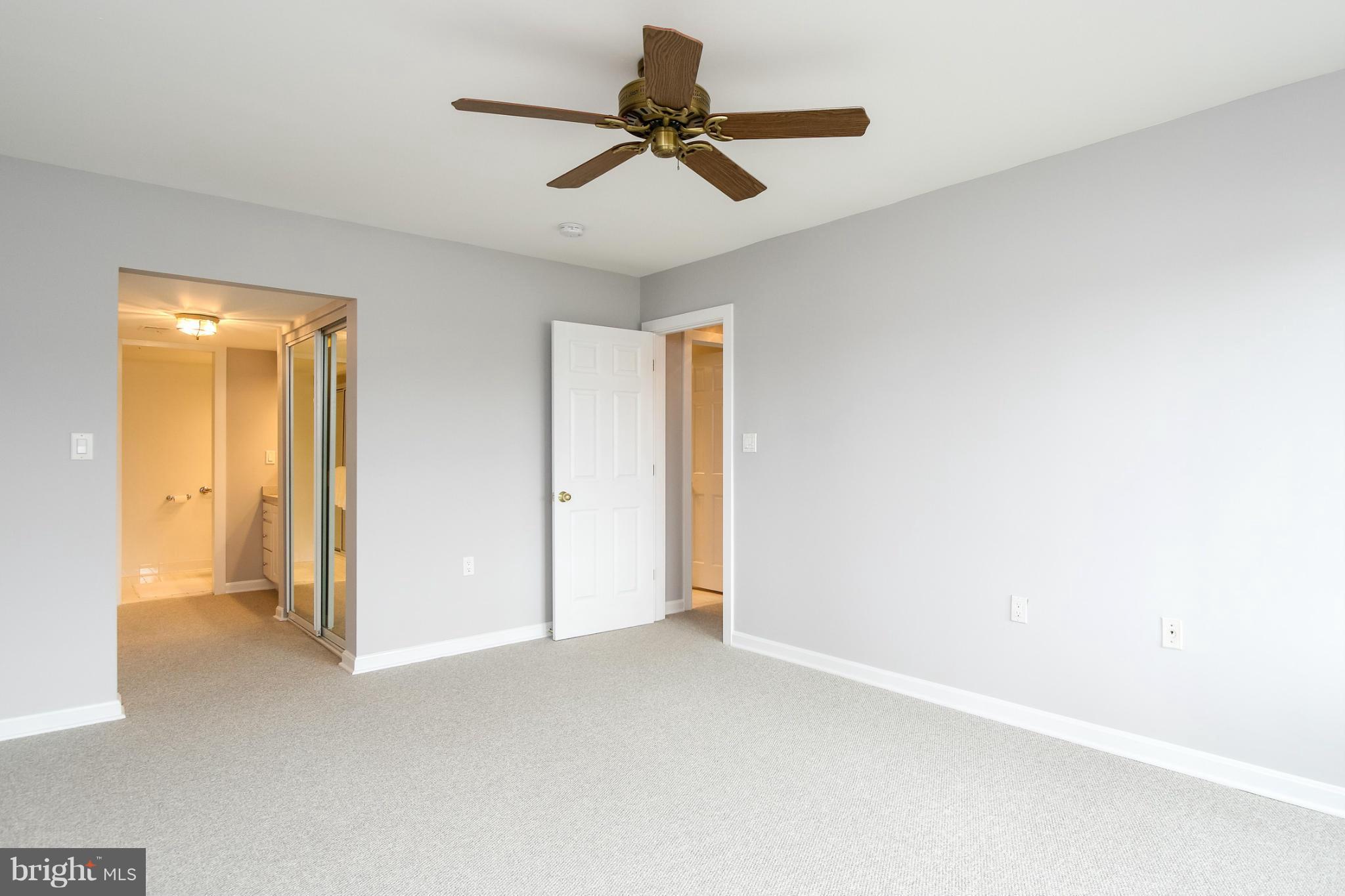 THE POINT CONDO - Residential