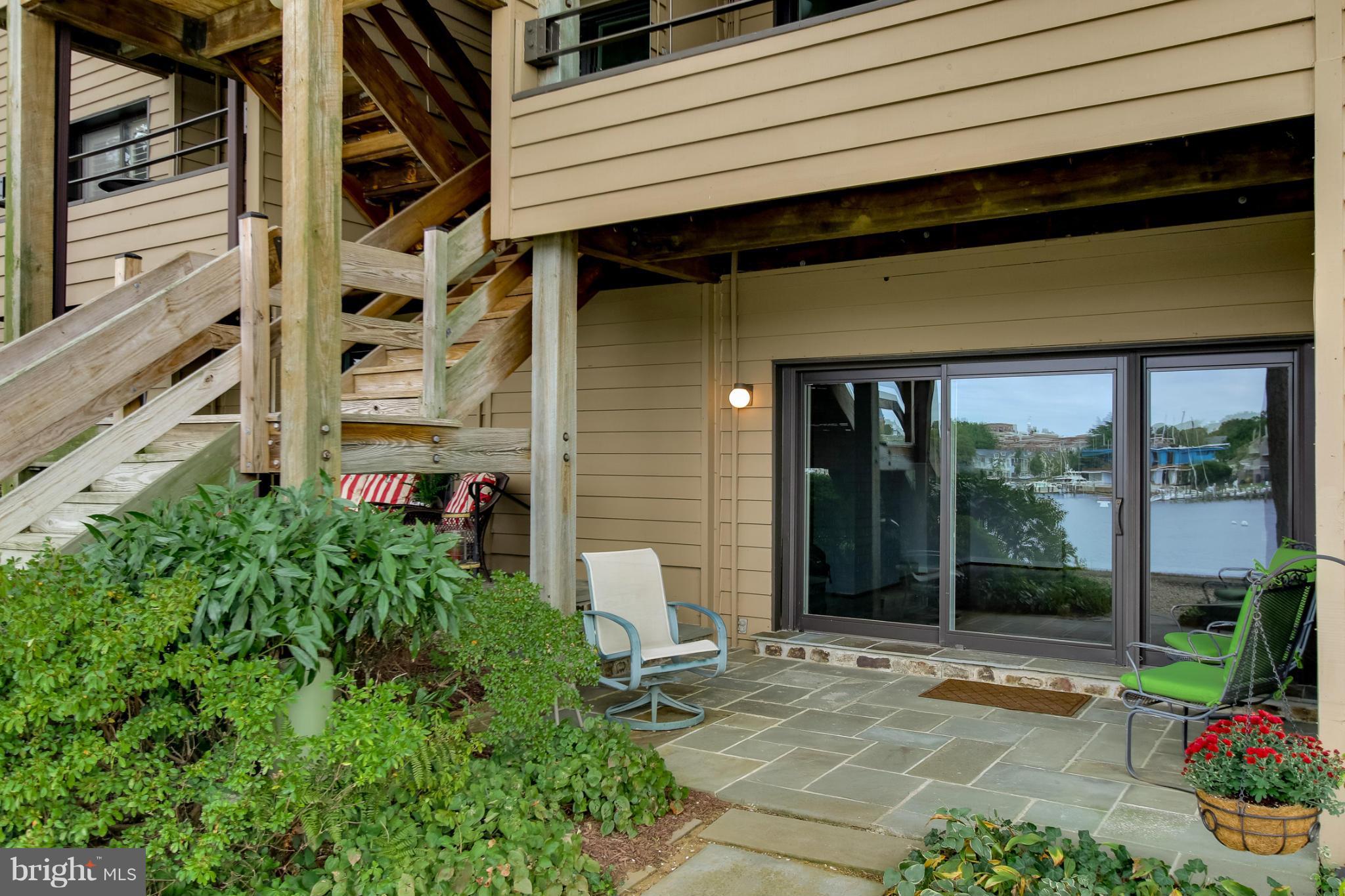 THE POINT CONDO - Residential