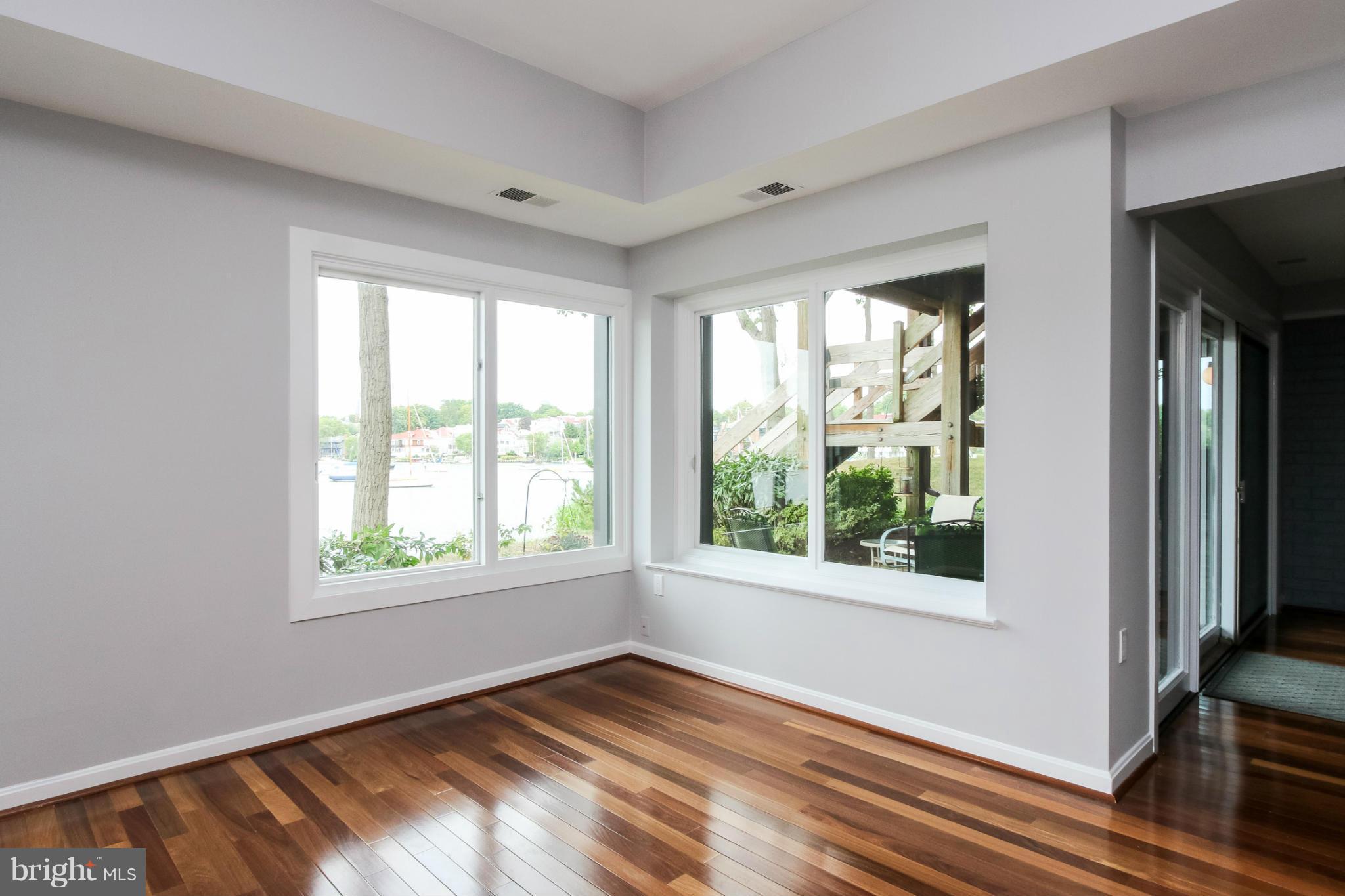 THE POINT CONDO - Residential