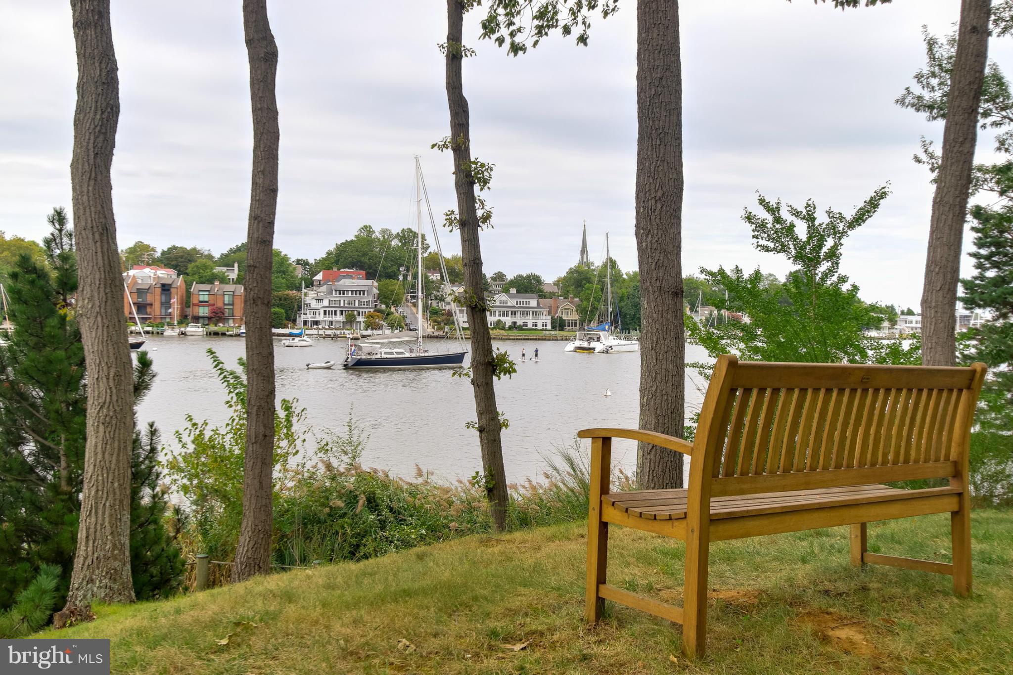 THE POINT CONDO - Residential