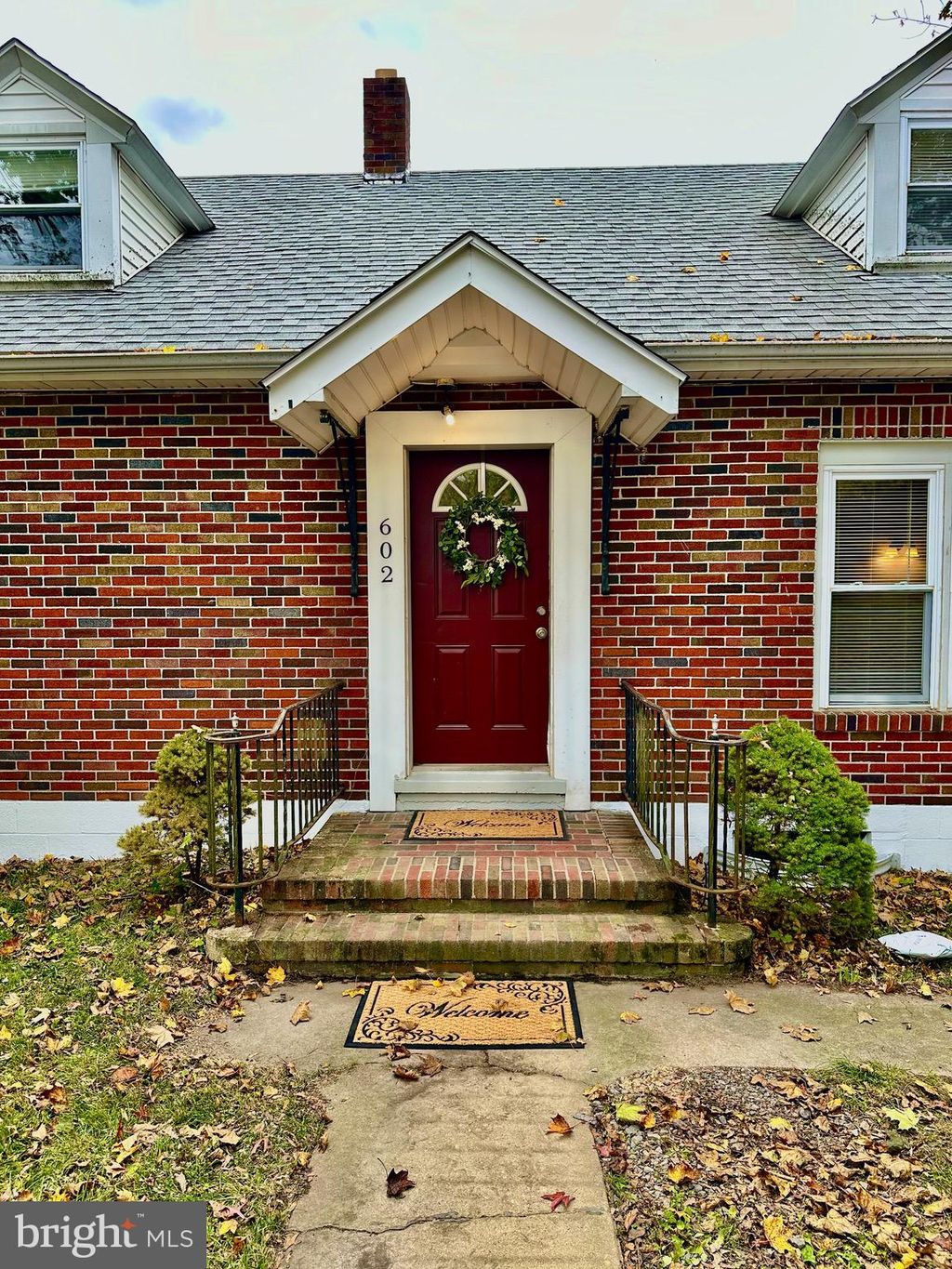 Photo of 602 E Maple Street, LEBANON, PA 17046 (MLS # PALN2022094)