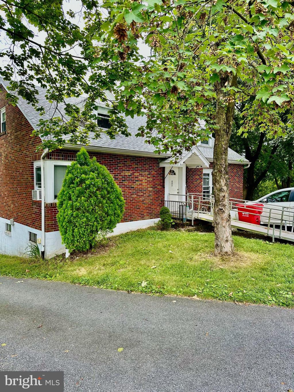 Photo of 602 E Maple Street, LEBANON, PA 17046 (MLS # PALN2022094)