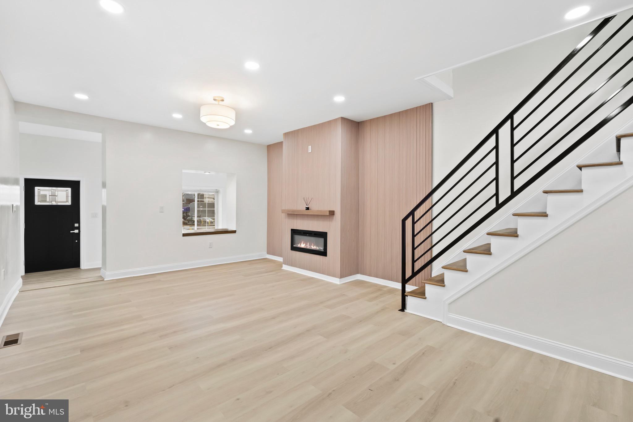 COBBS CREEK - Residential