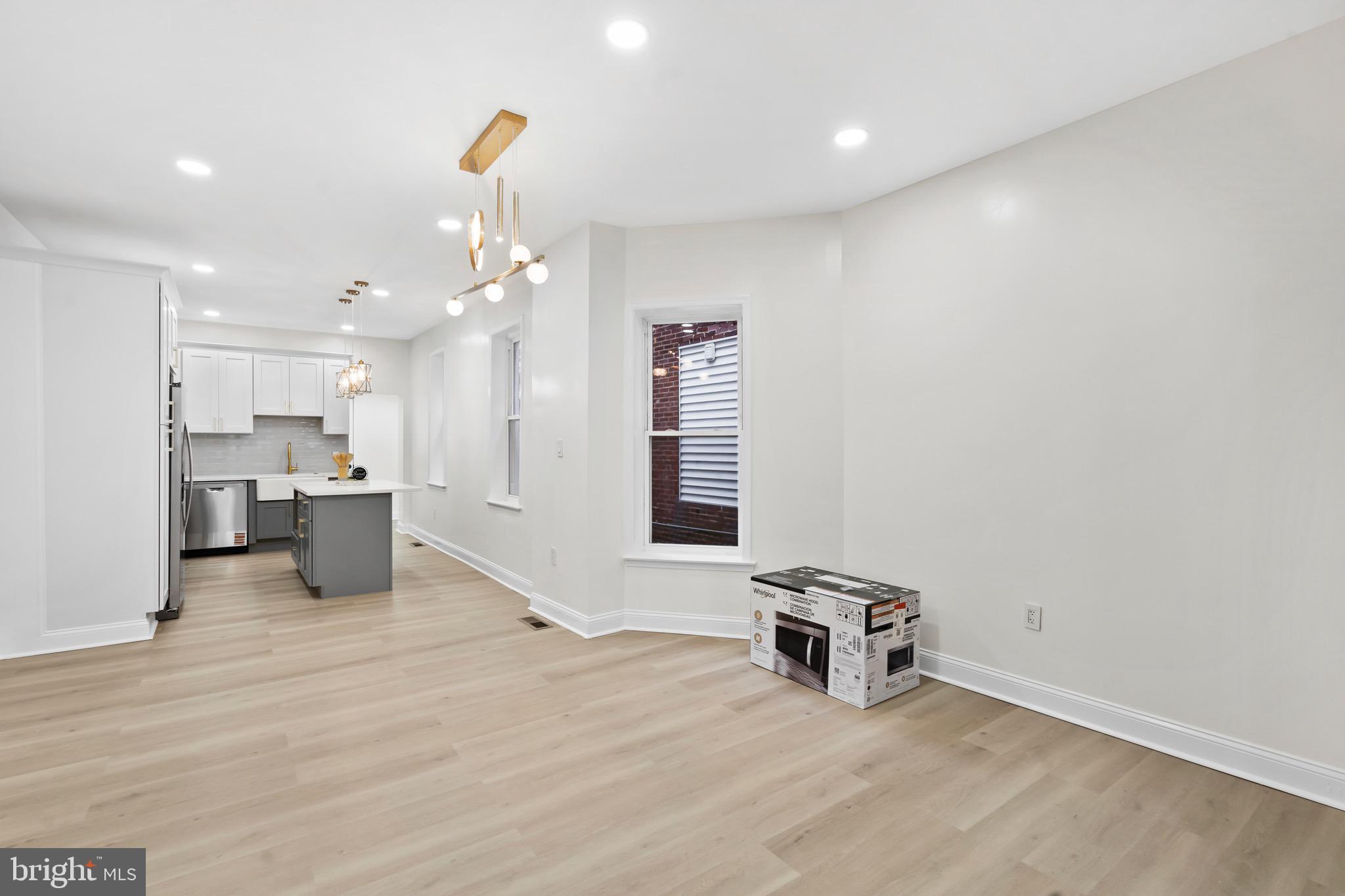 COBBS CREEK - Residential