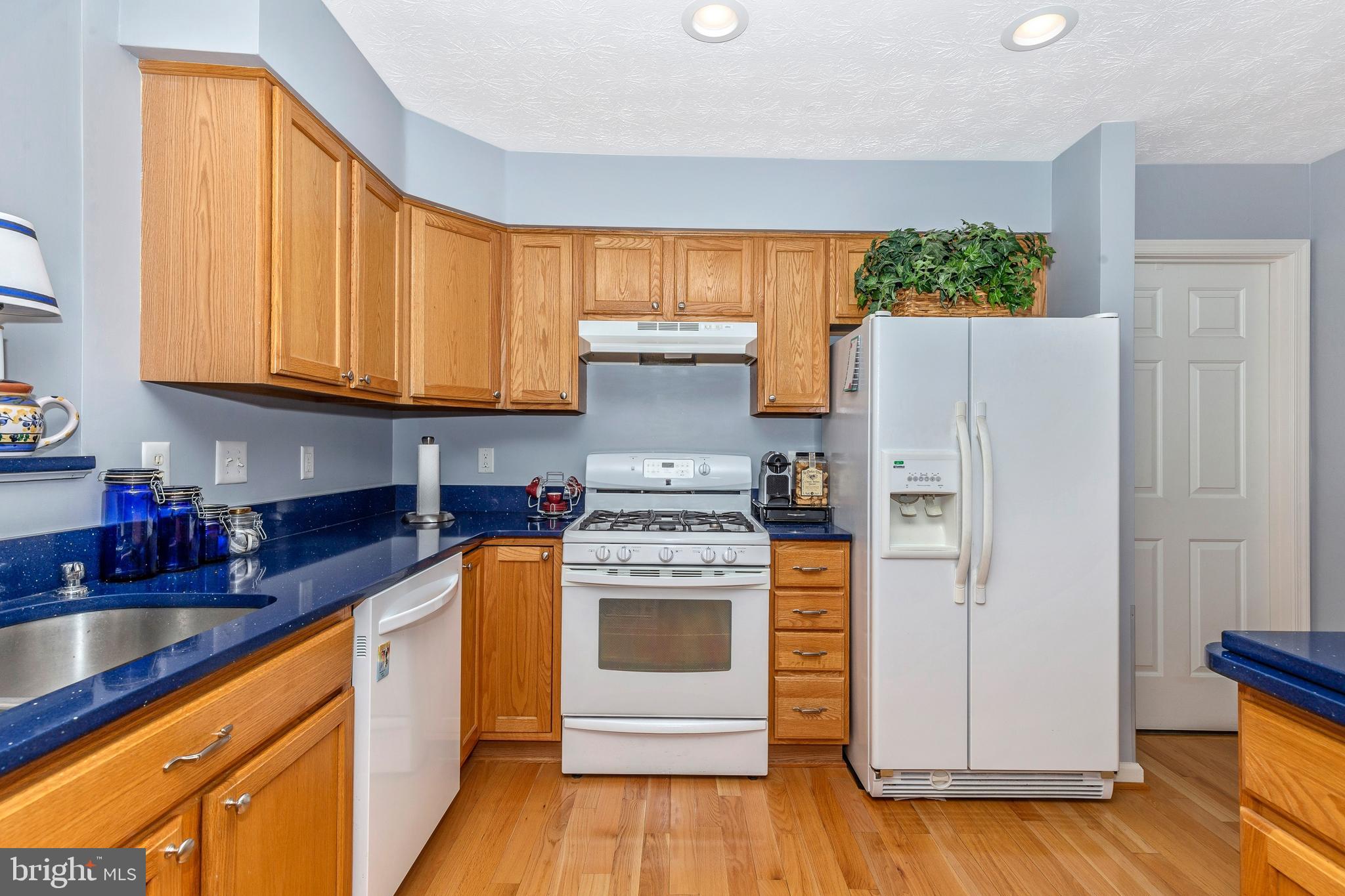 WESLEY WOODS - Residential