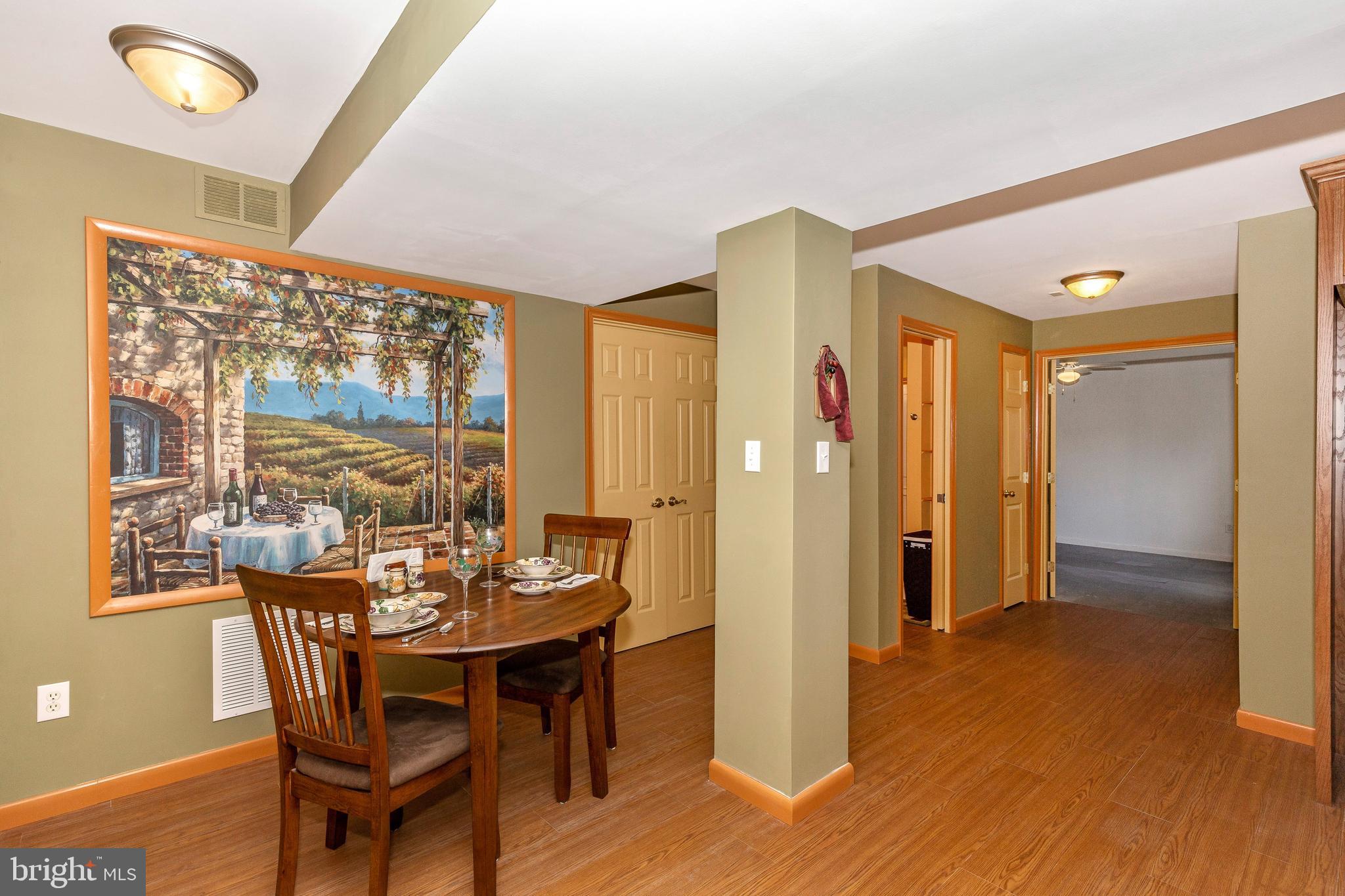 WESLEY WOODS - Residential