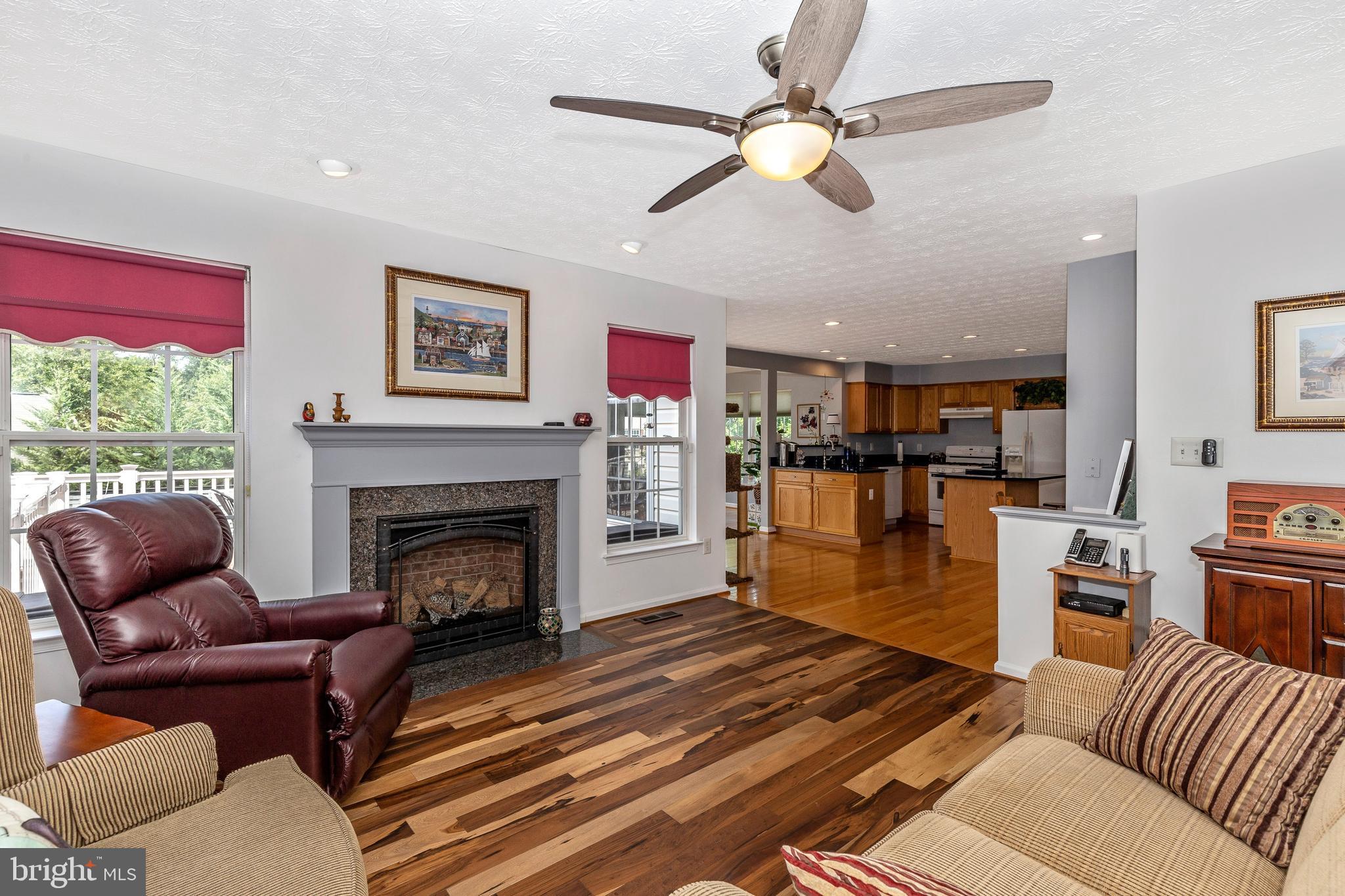 WESLEY WOODS - Residential