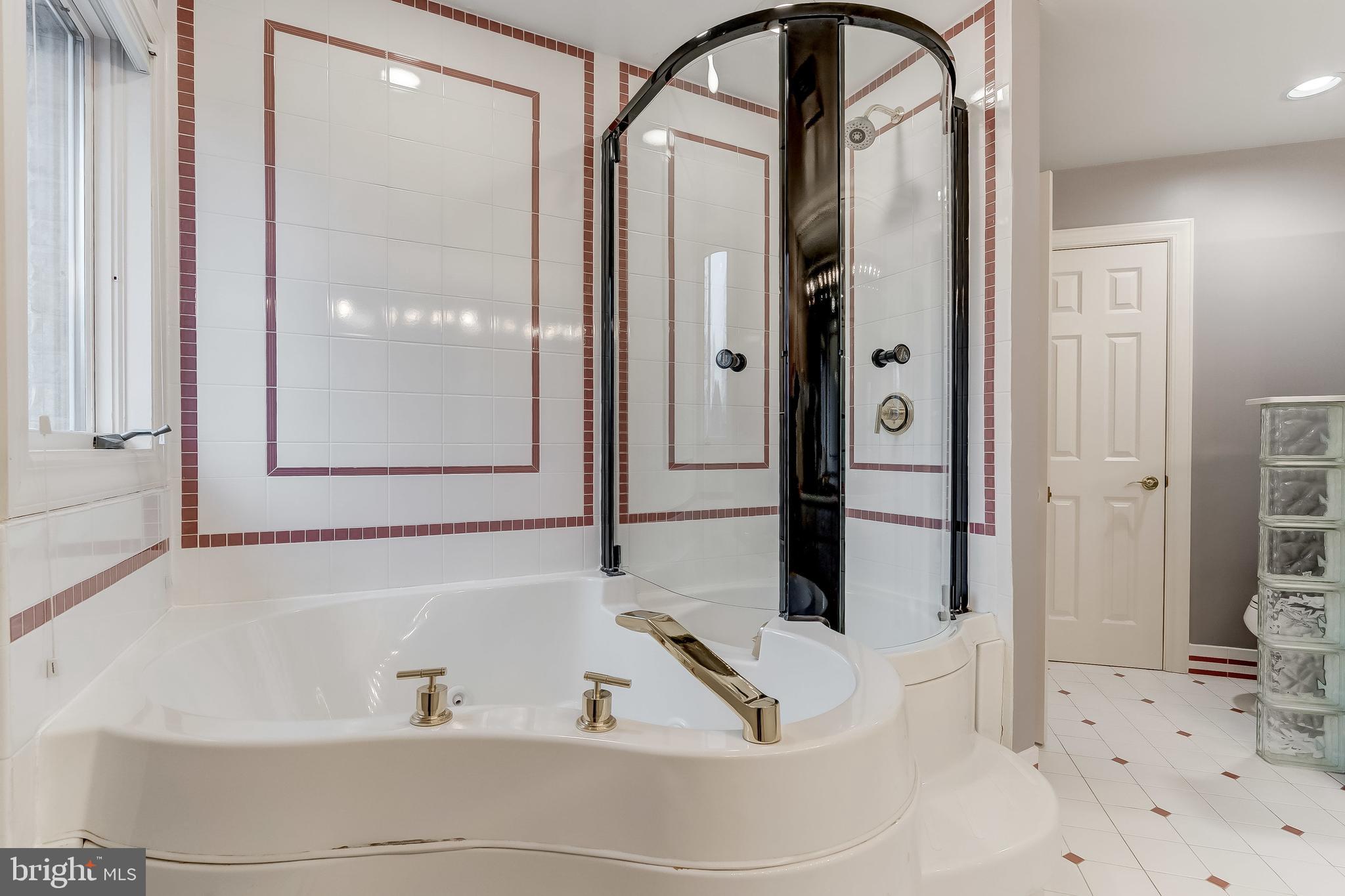 FOREST GLEN - Residential