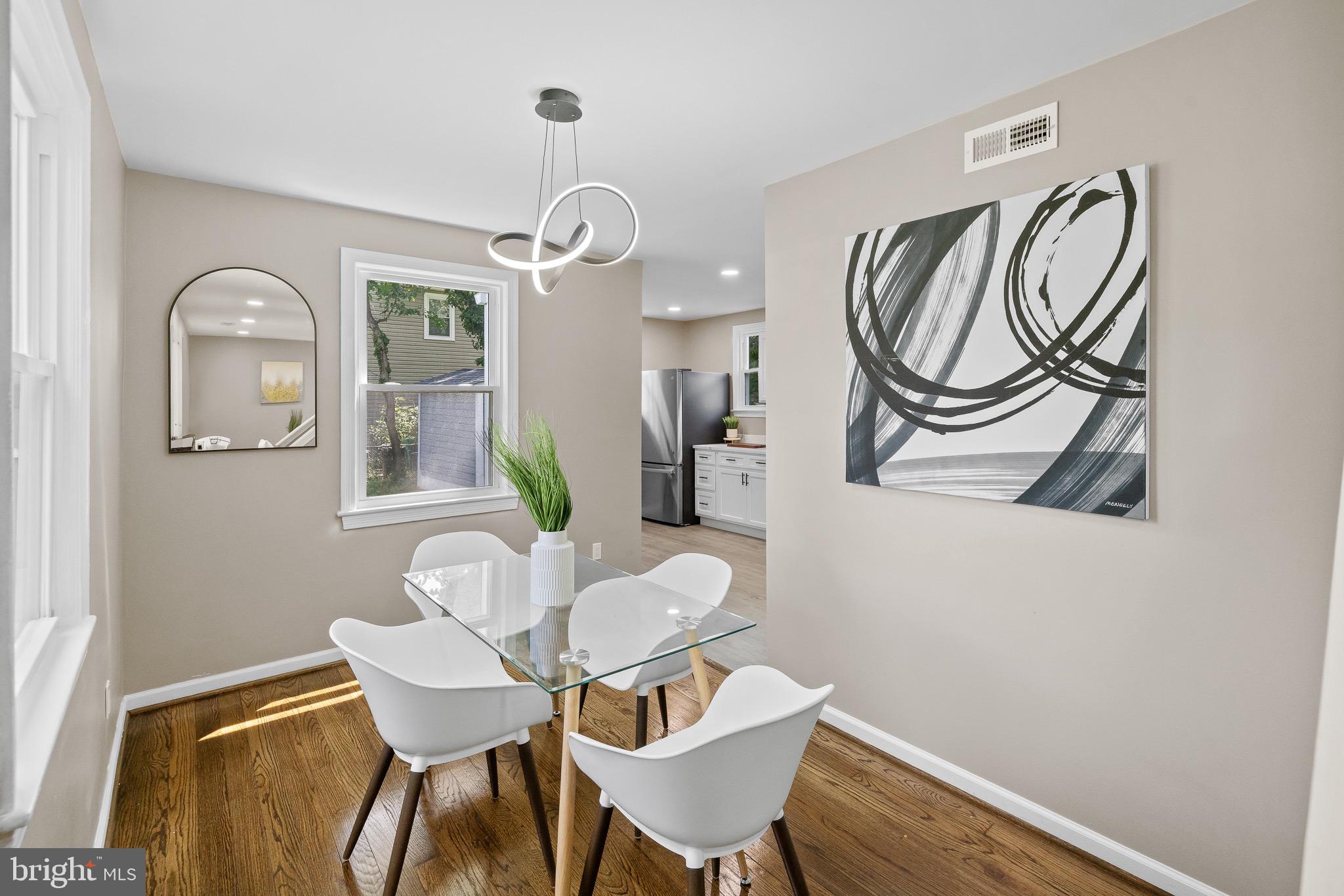 GREEN MEADOWS - Residential