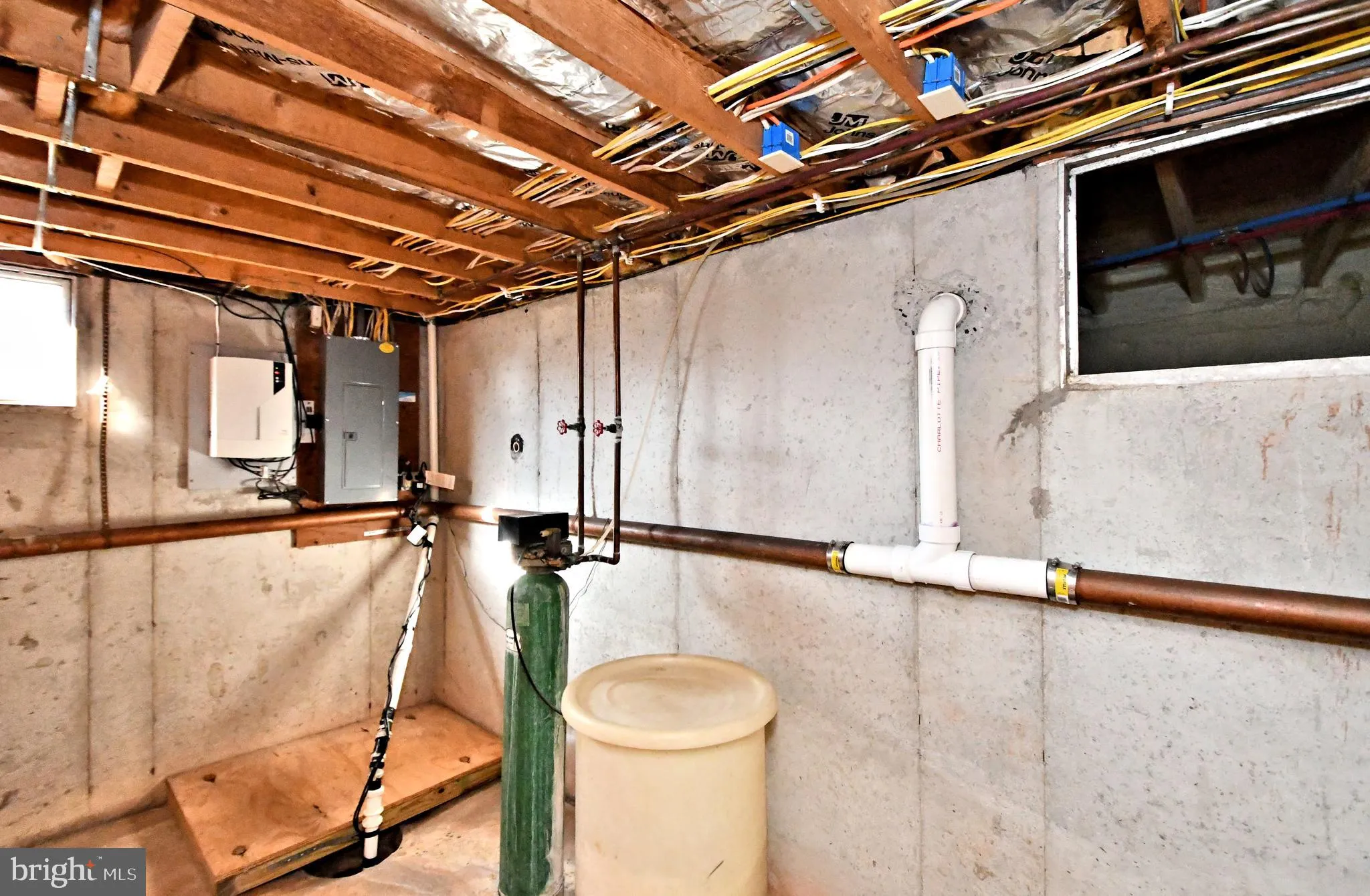 Telford, Pennsylvania 18969, United States, 3 Bedrooms Bedrooms, ,2 BathroomsBathrooms,Residential,Pending,24992