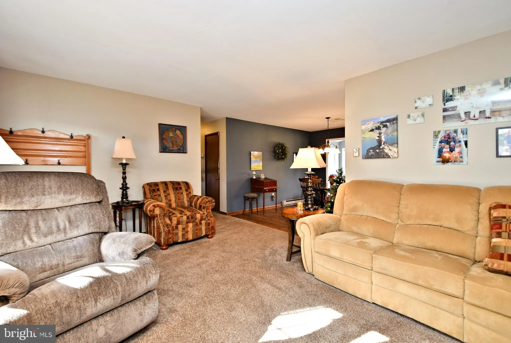 Telford, Pennsylvania 18969, United States, 3 Bedrooms Bedrooms, ,2 BathroomsBathrooms,Residential,Pending,24992