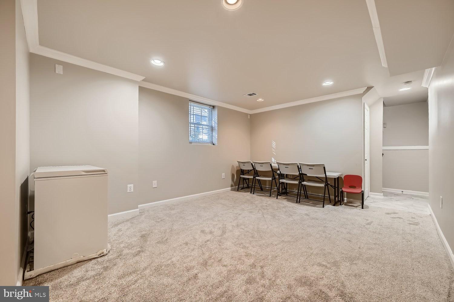 NOTTINGHAM VILLAGE - Residential