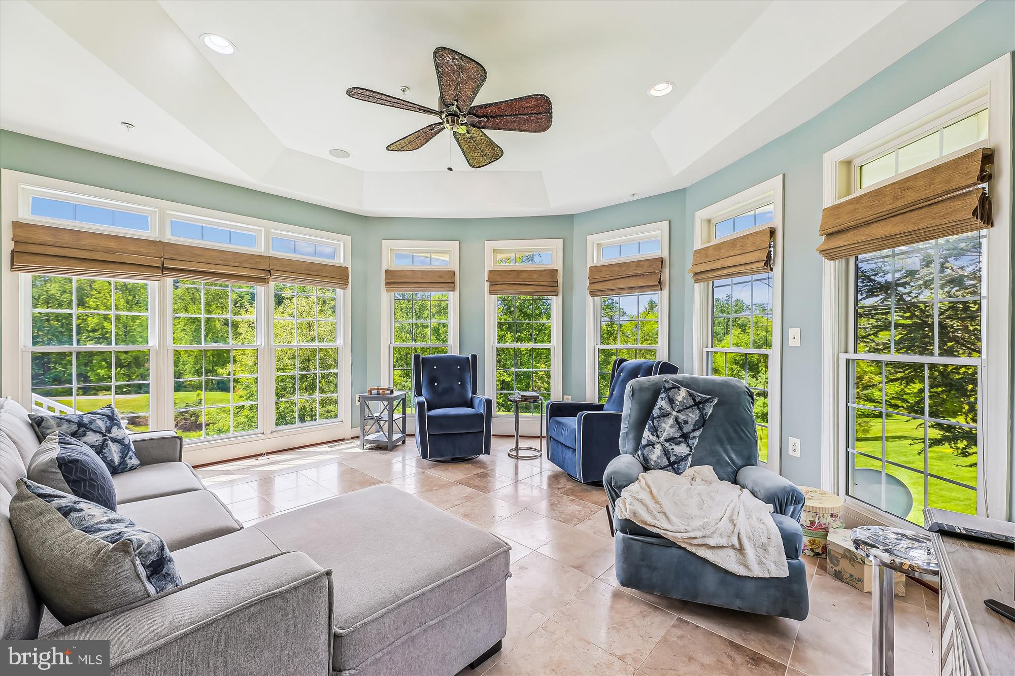 WILLOW RIDGE - Residential