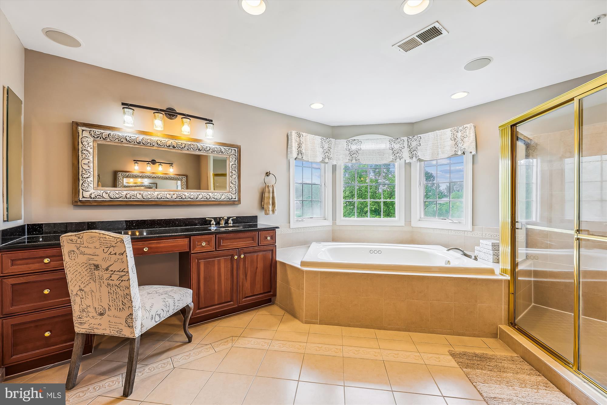 WILLOW RIDGE - Residential