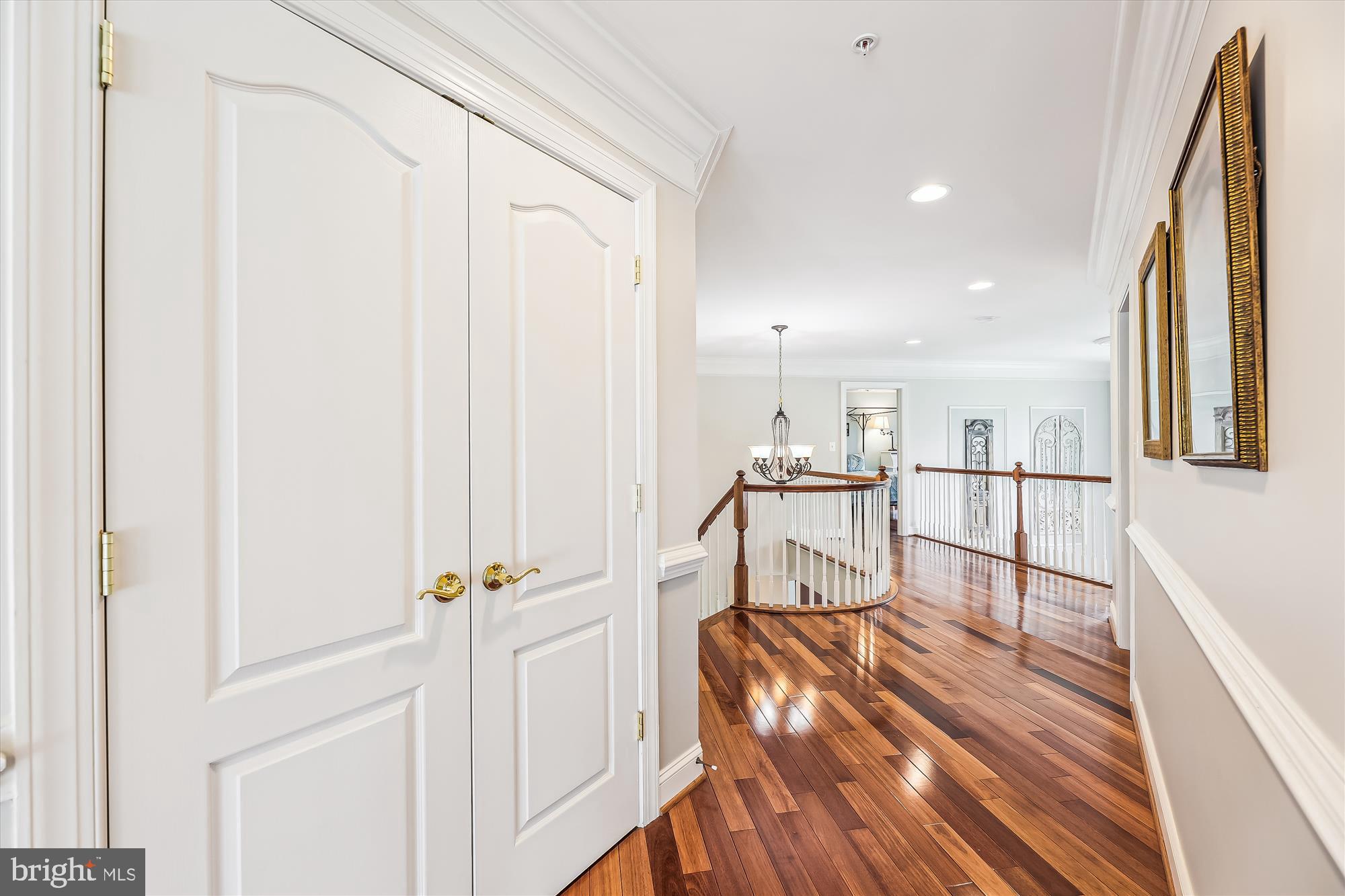 WILLOW RIDGE - Residential