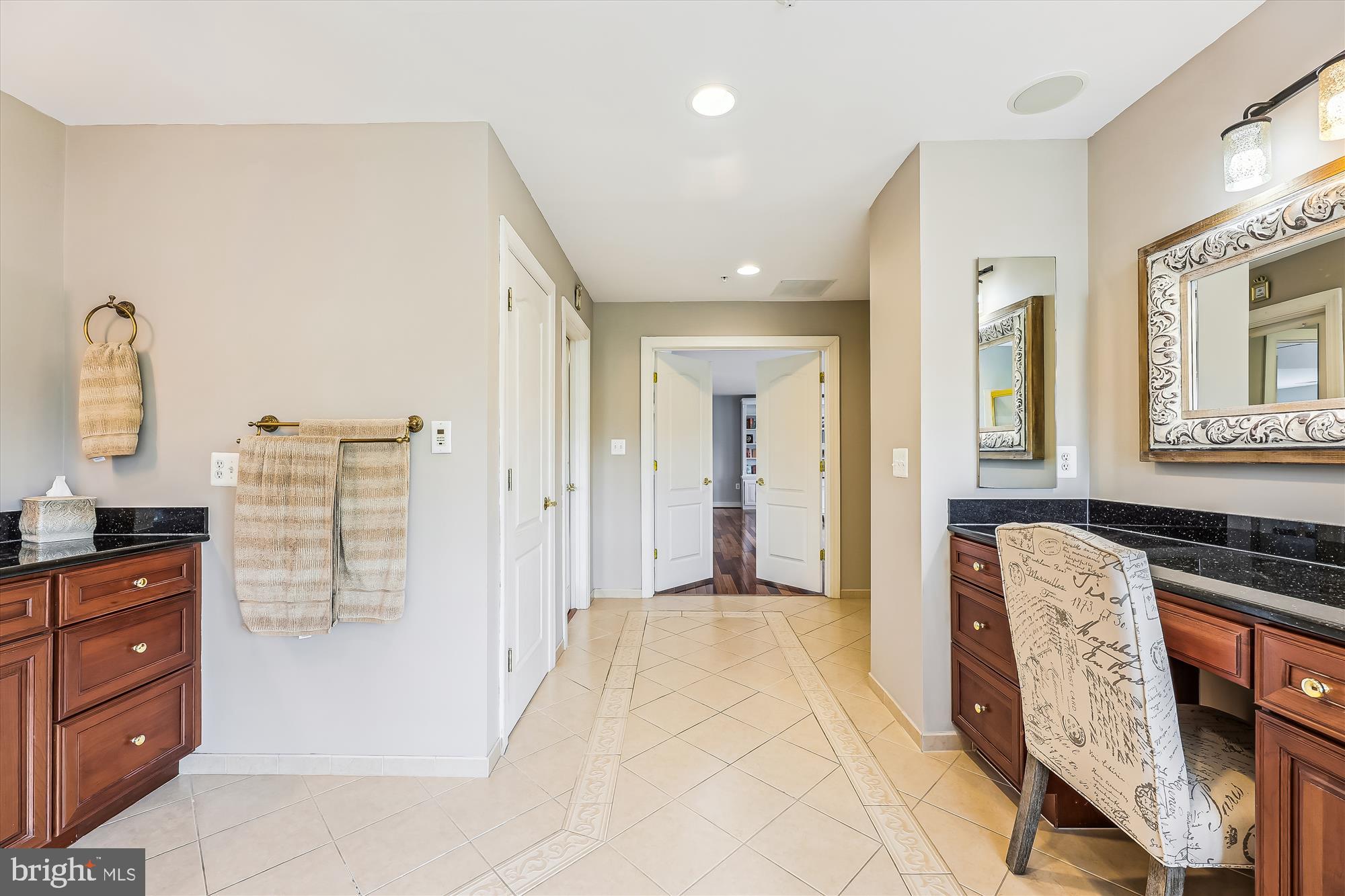 WILLOW RIDGE - Residential