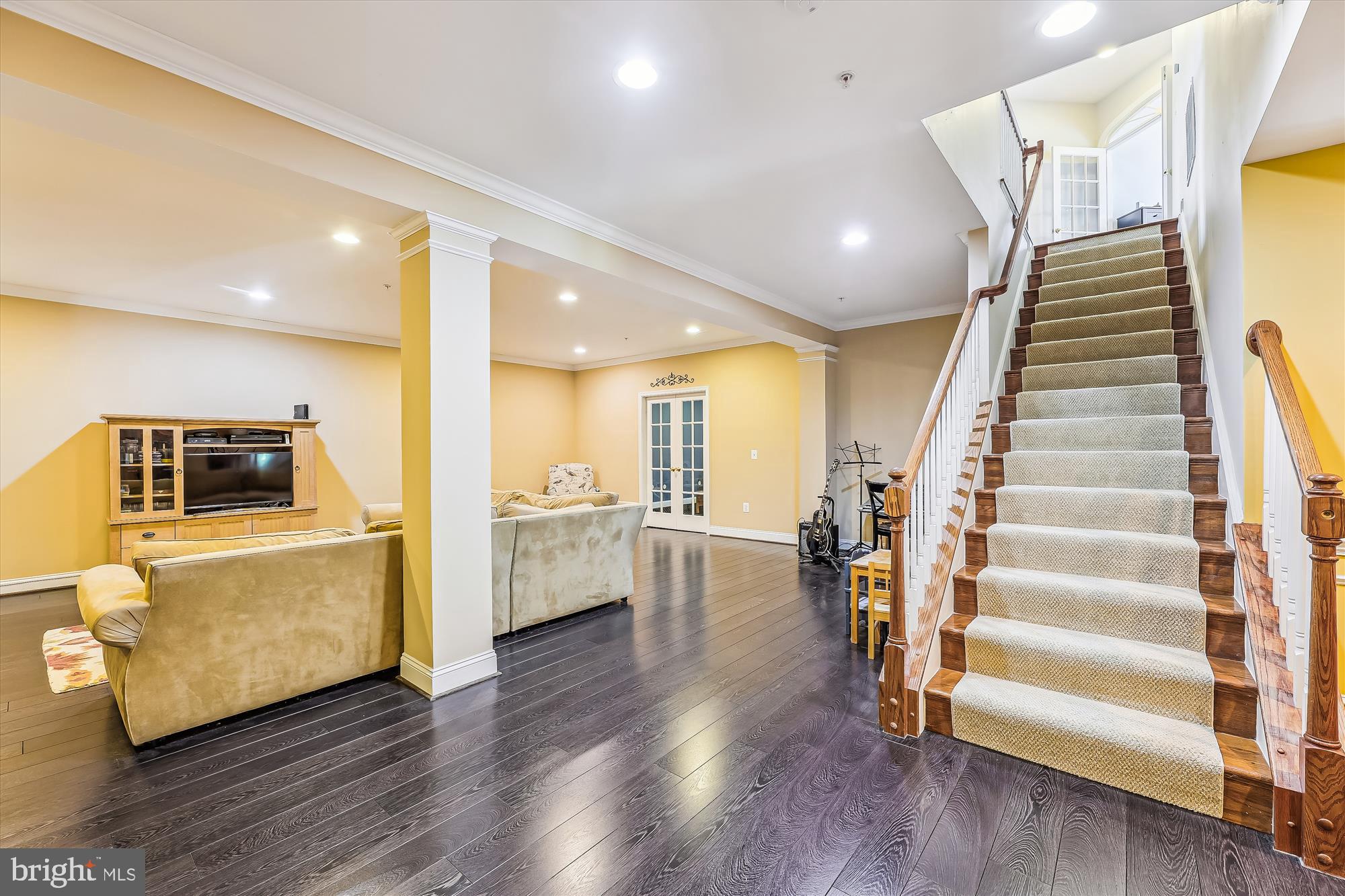 WILLOW RIDGE - Residential