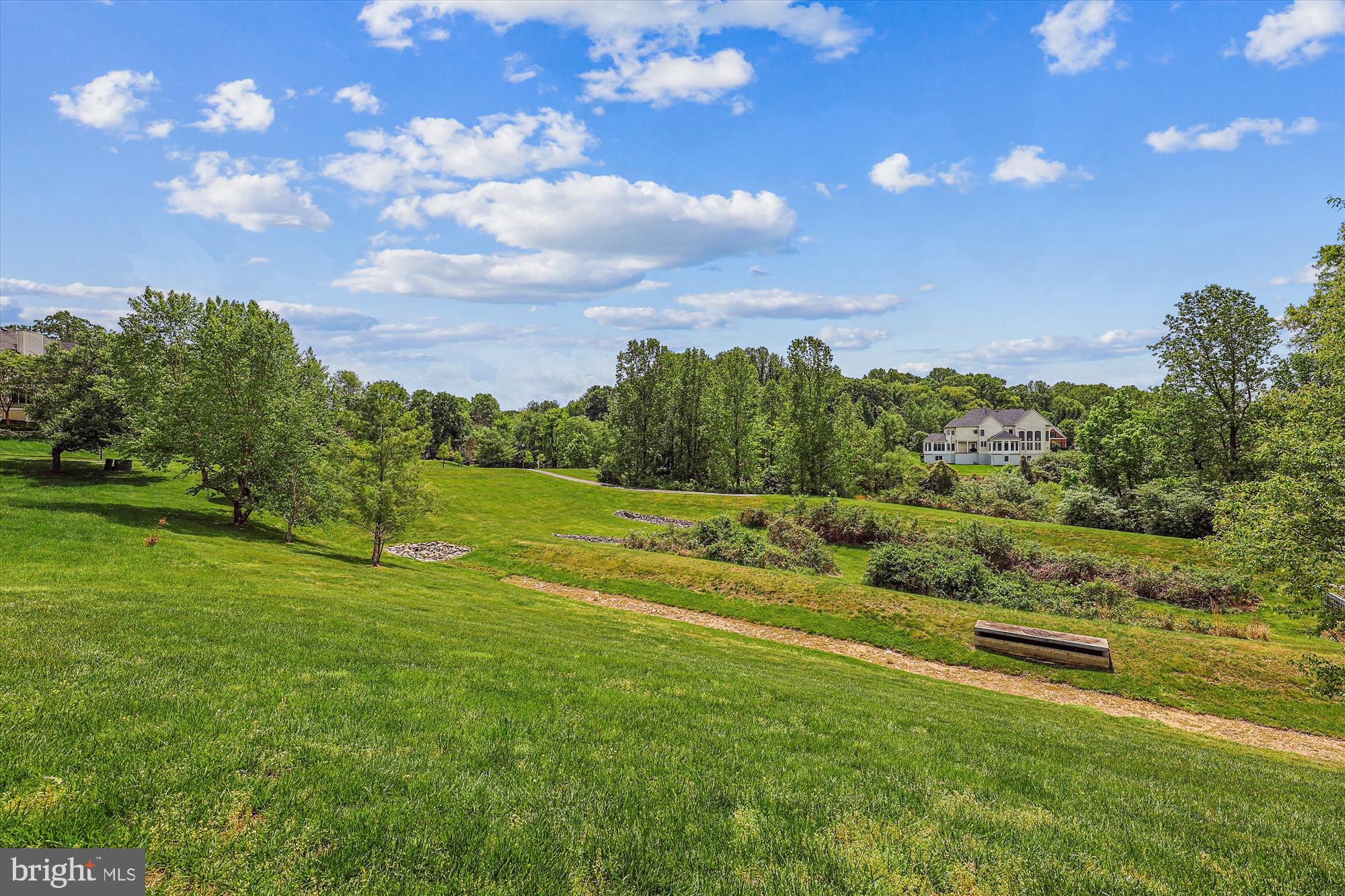 WILLOW RIDGE - Residential