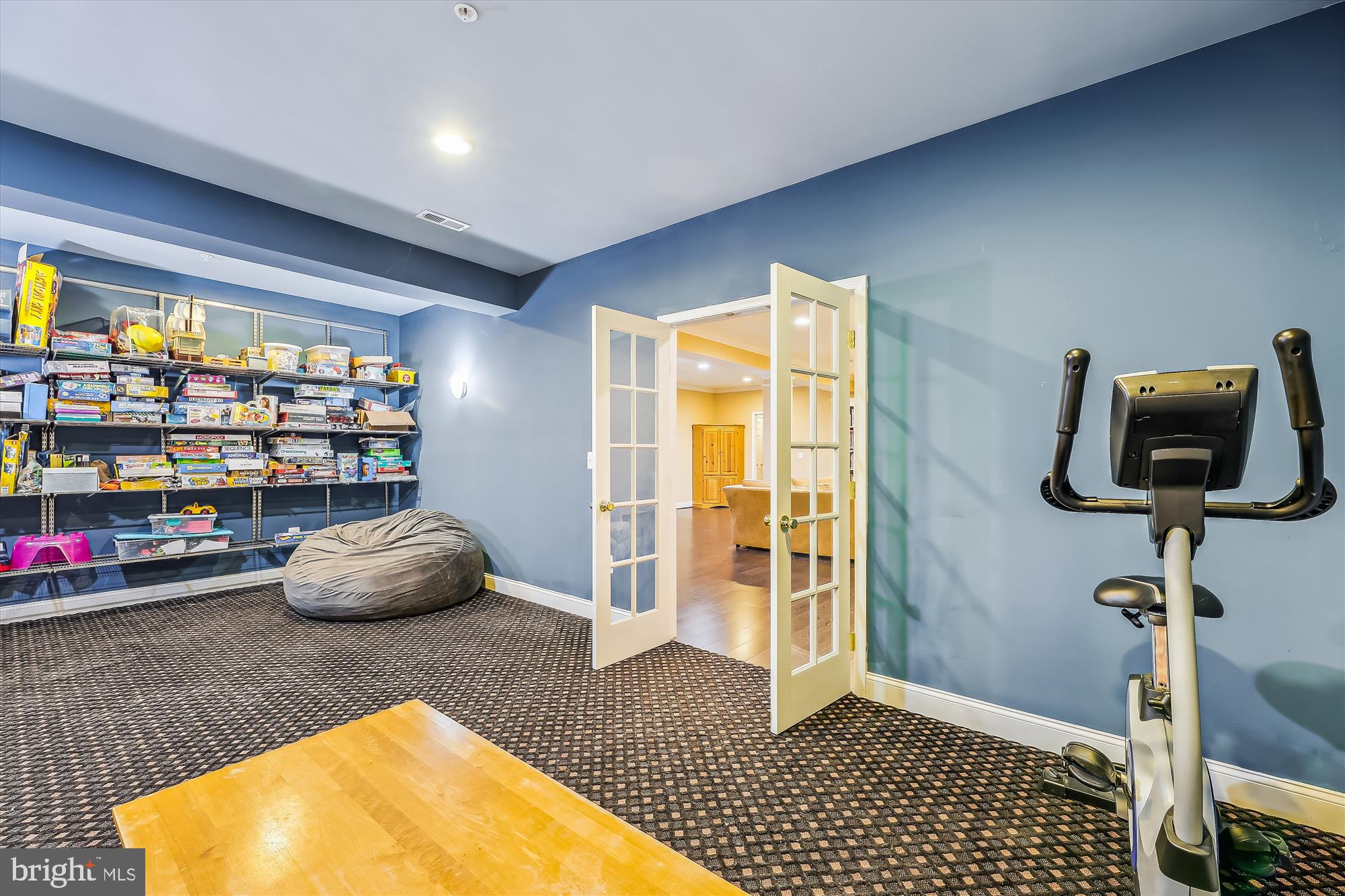 WILLOW RIDGE - Residential