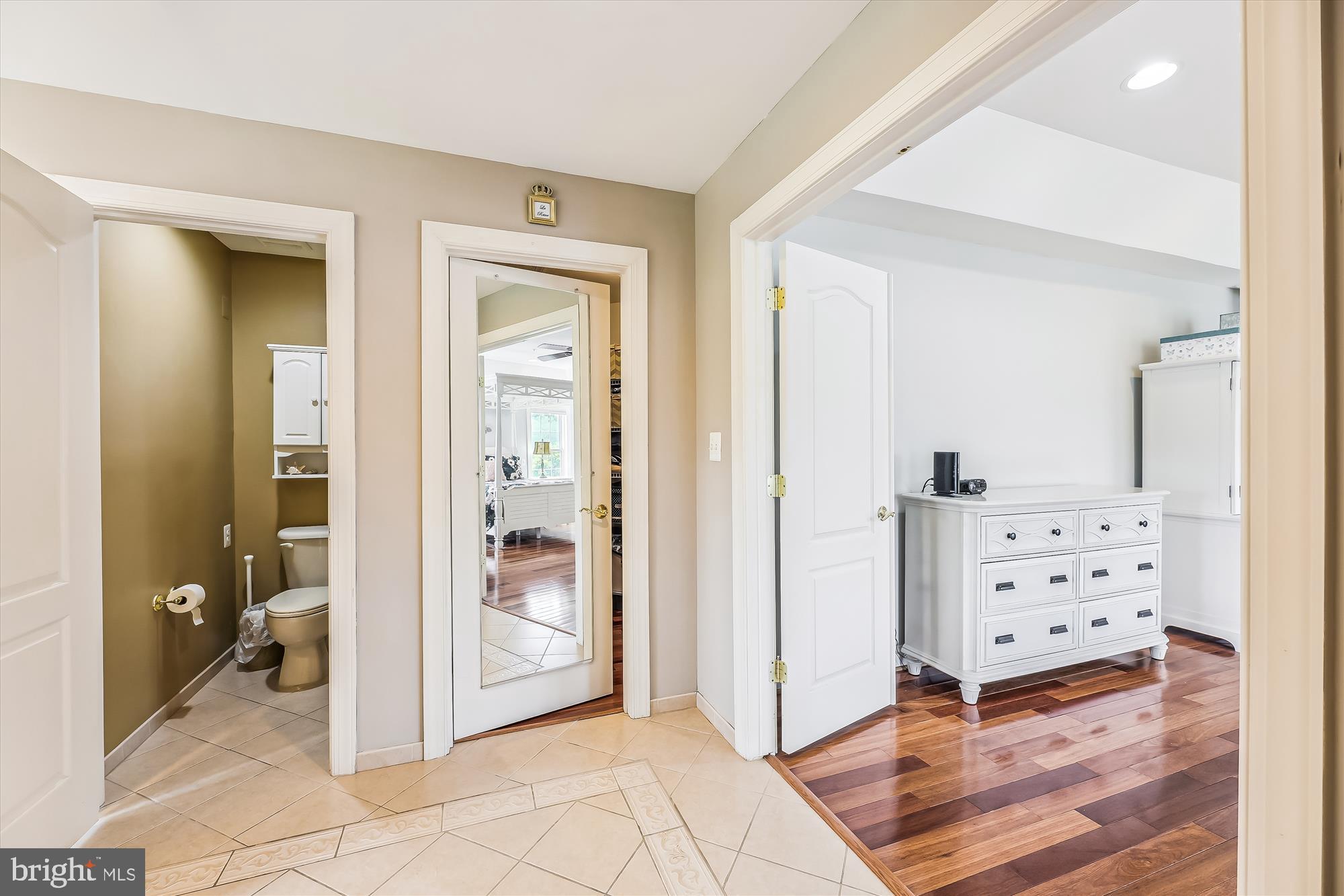 WILLOW RIDGE - Residential