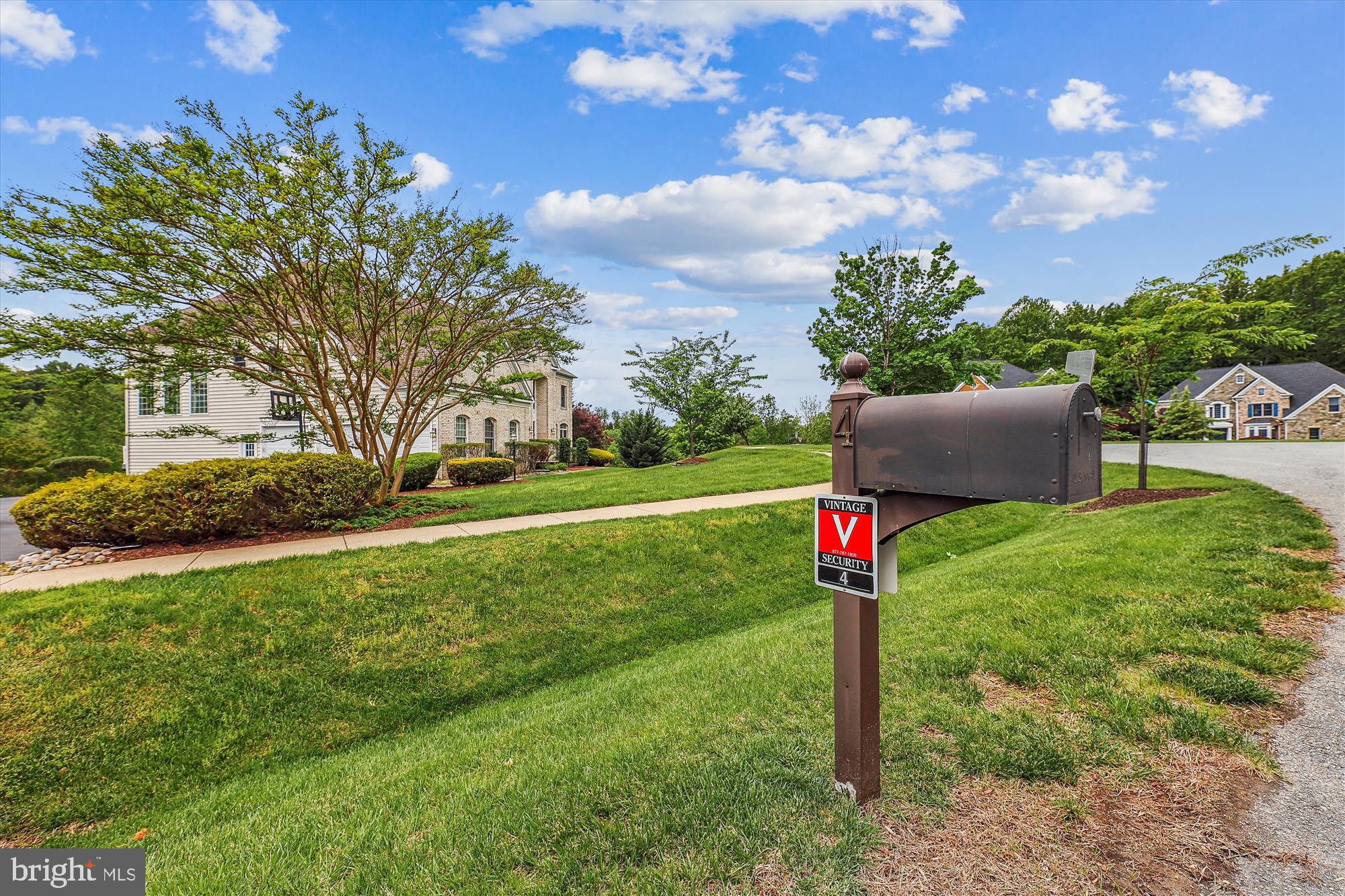 WILLOW RIDGE - Residential