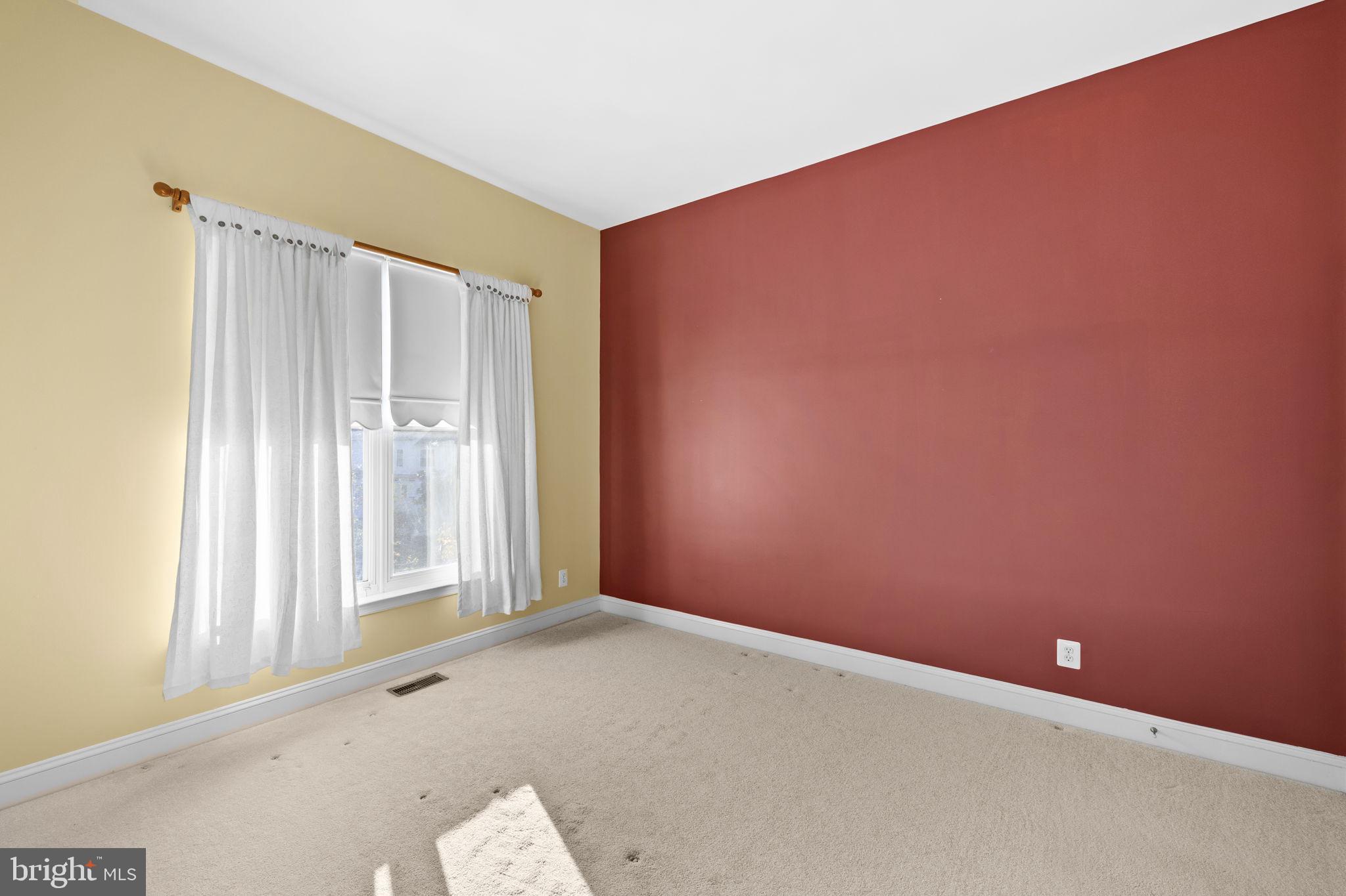 VINT HILL - Residential